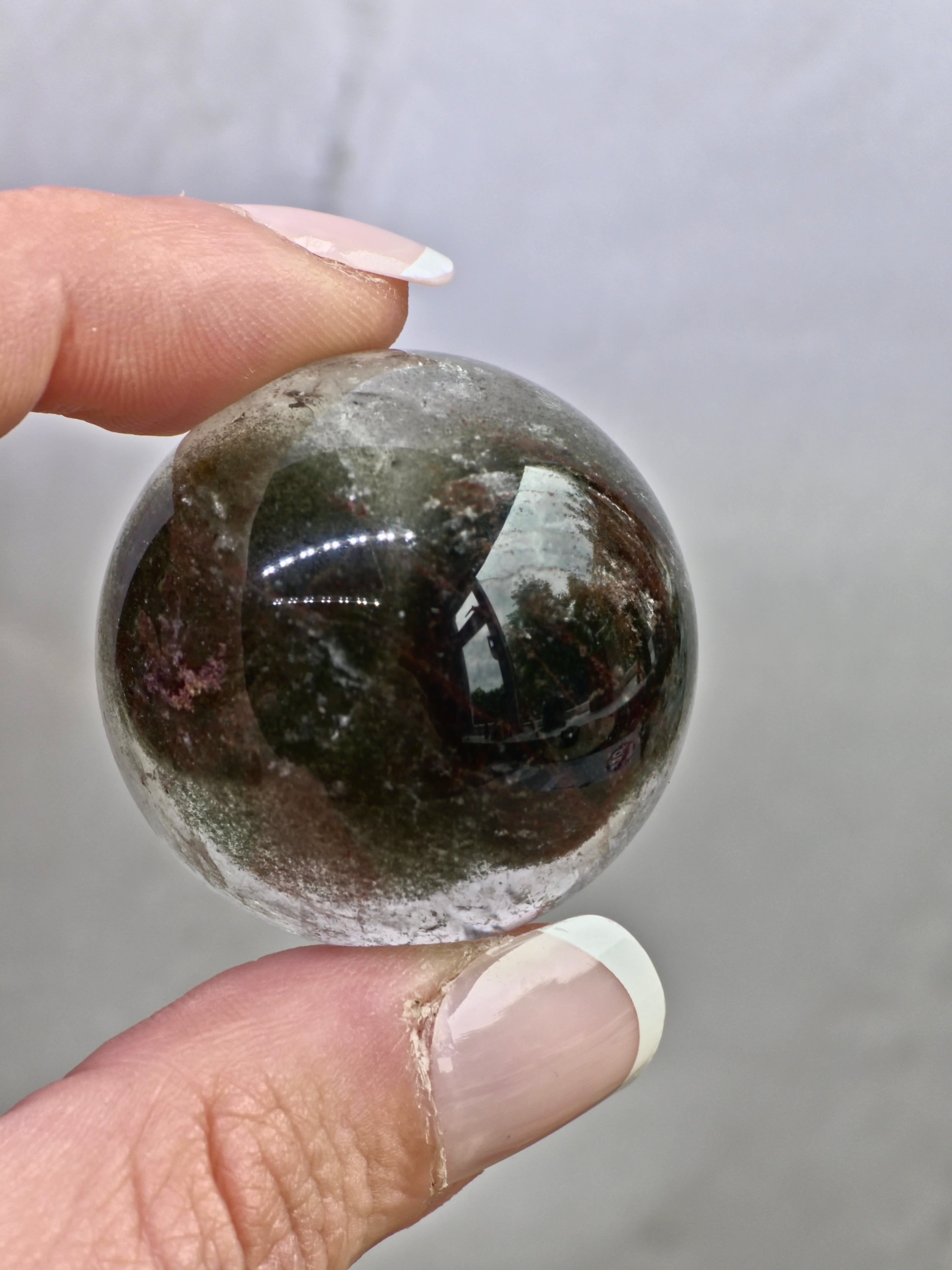 Garden quartz sphere