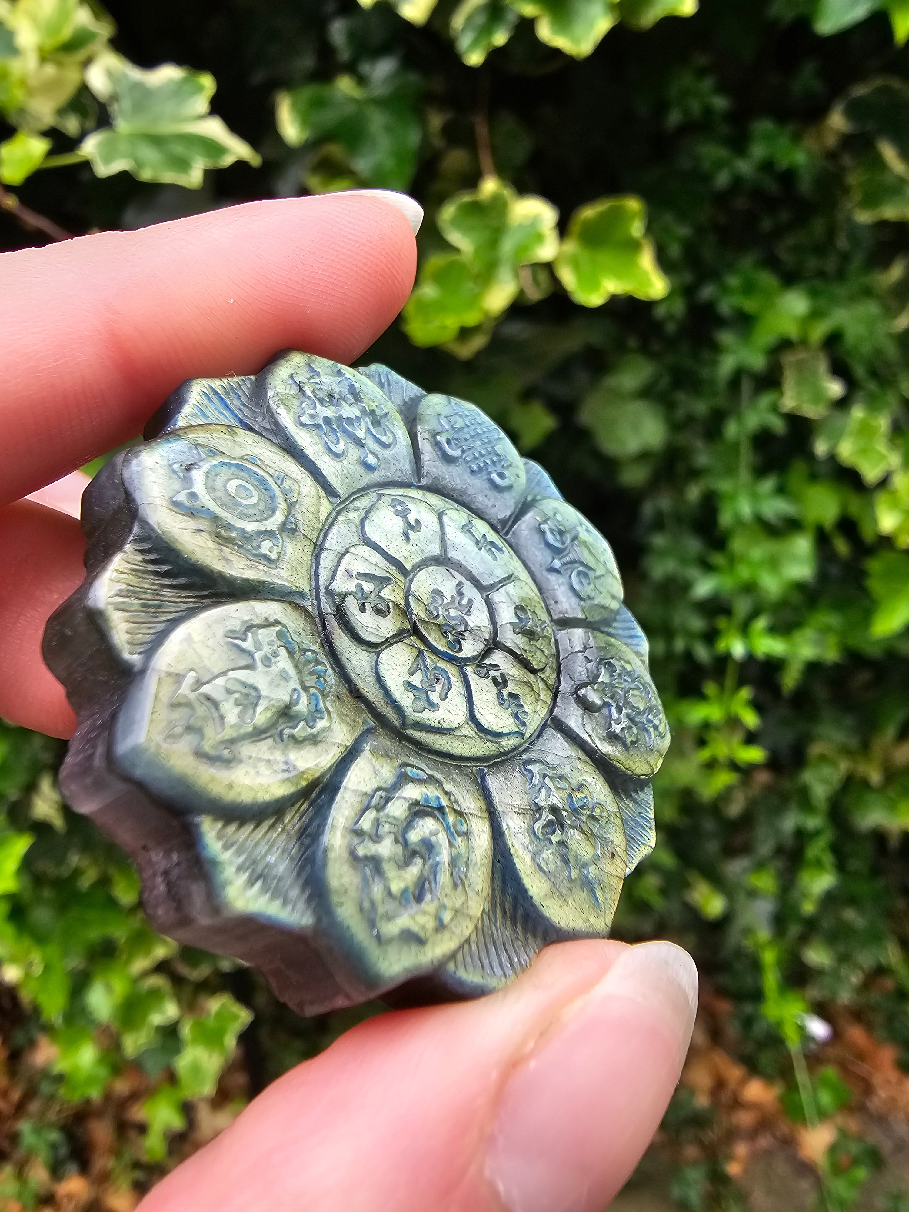 Labradorite eight treasure compass