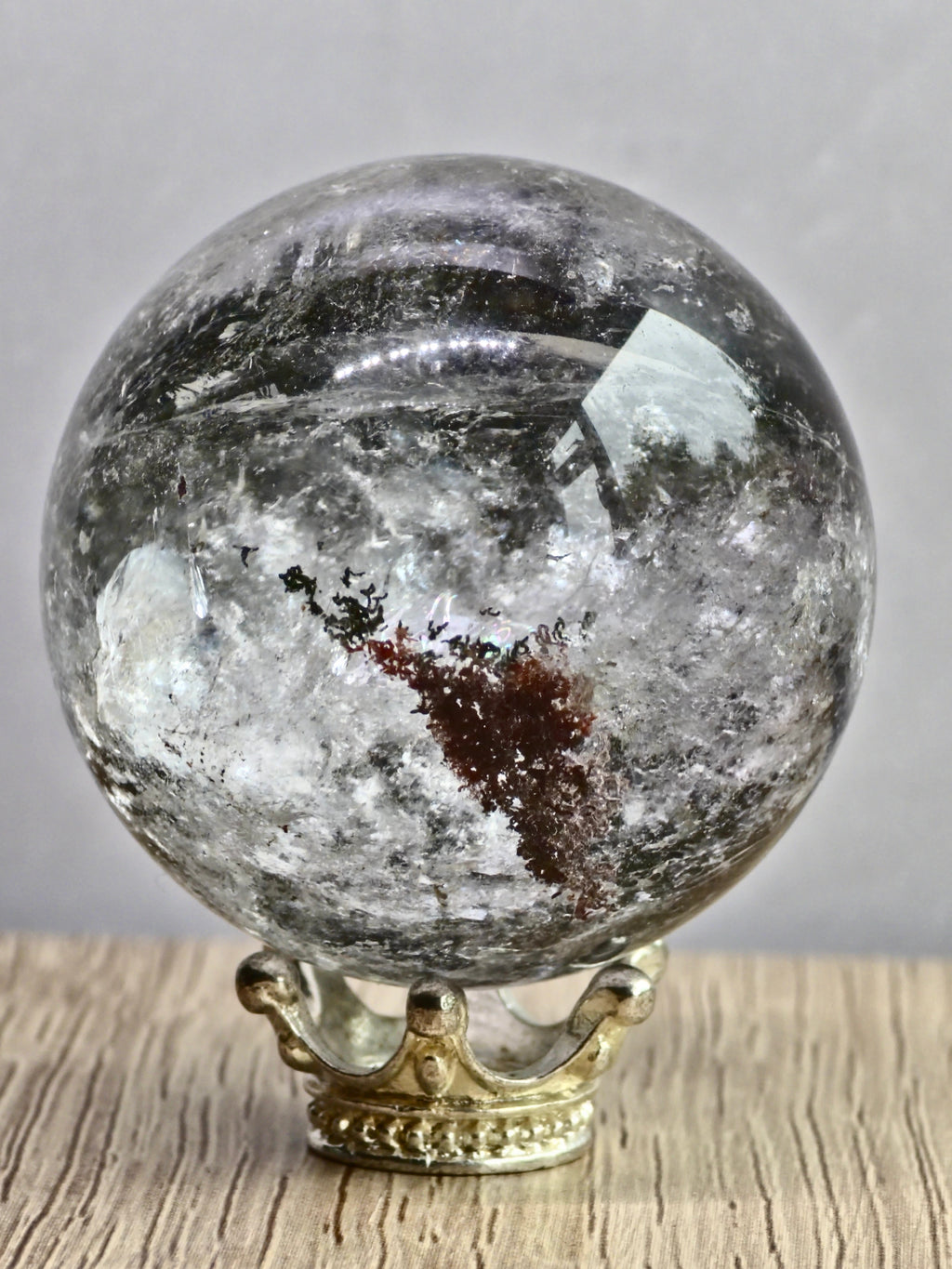Garden quartz sphere