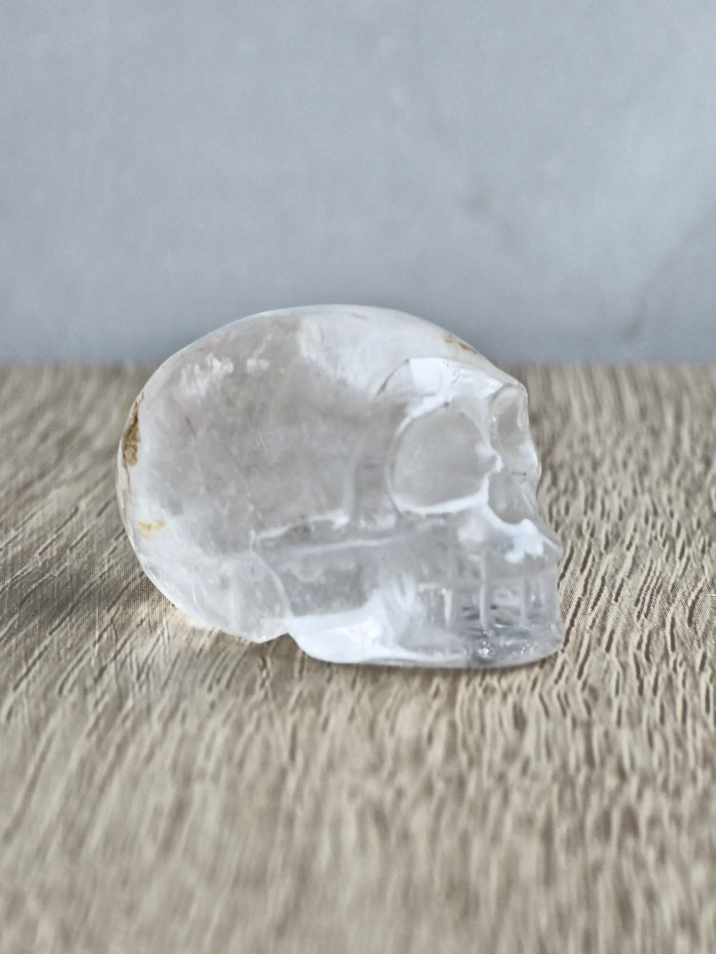 Quartz skull with iron inclusions