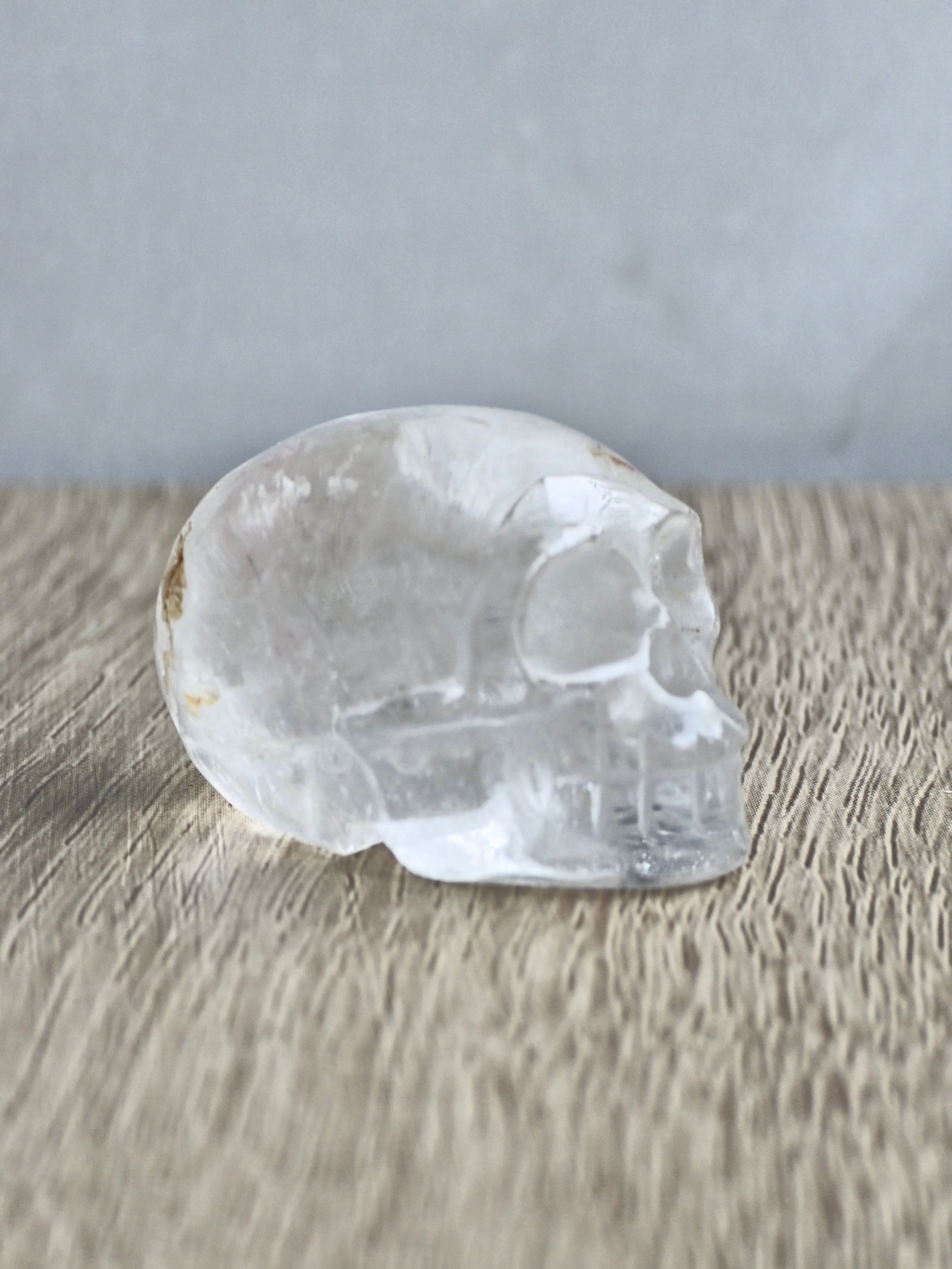 Quartz skull with iron inclusions