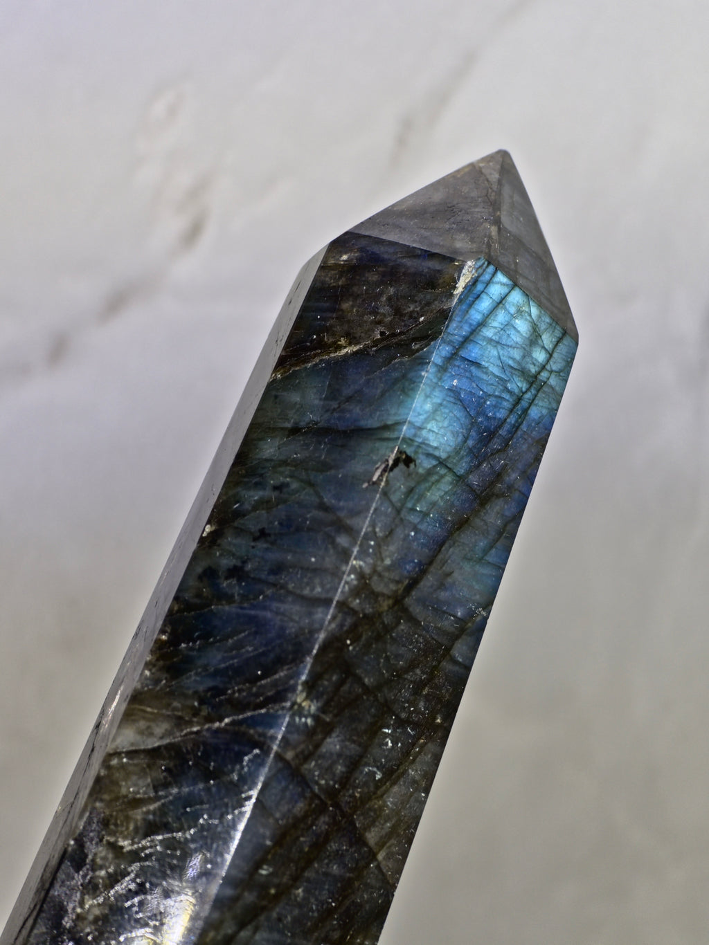 Labradorite Tower — Blue Flash with Internal Fracture Patterns