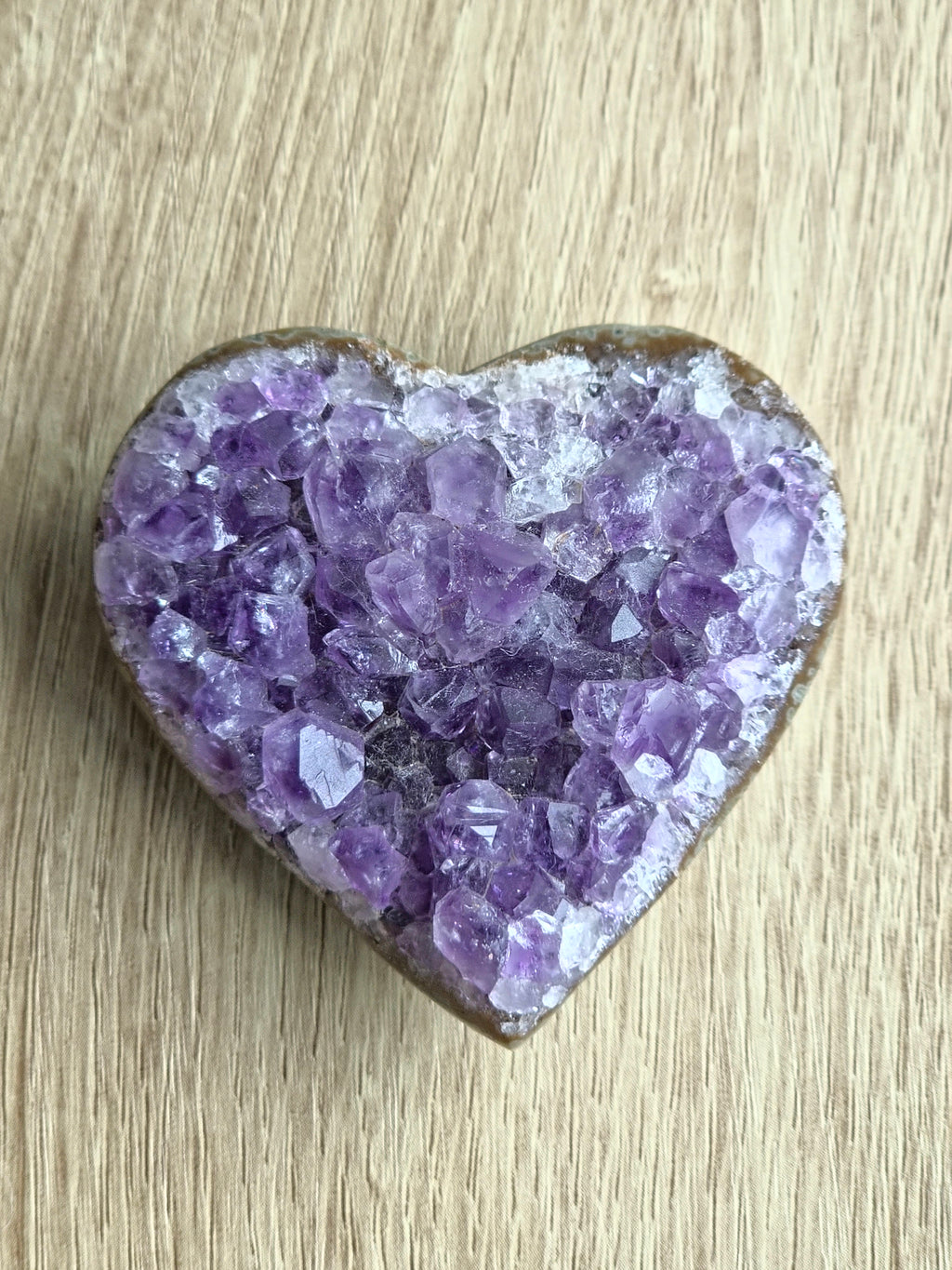 Amethyst druzy heart carving