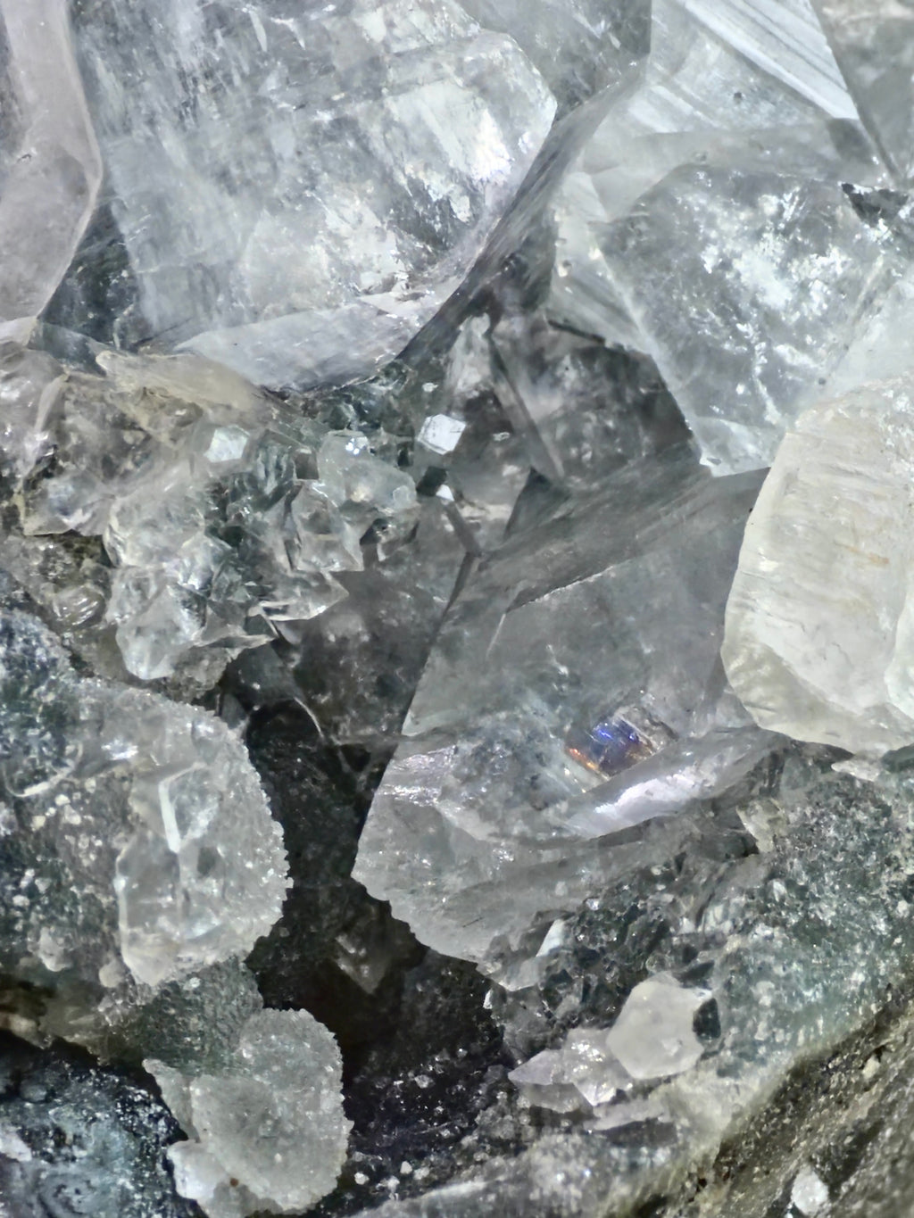 Diamond Apophyllite Cluster on Chalcedony — High Lustre Terminations with Botryoidal Matrix