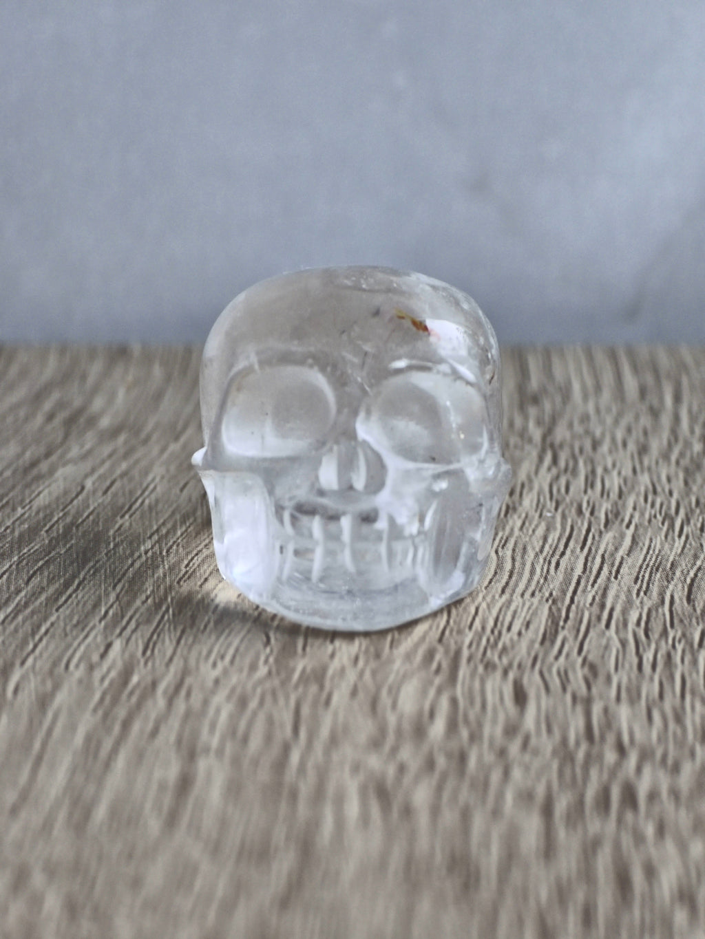 Quartz skull with iron inclusions