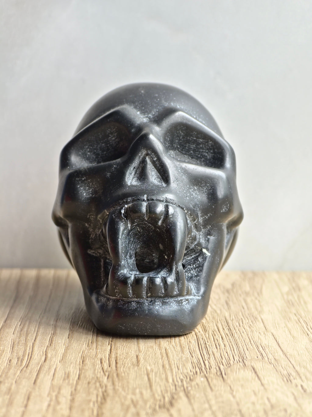 Matt Black Obsidian Vampire Skull Carving