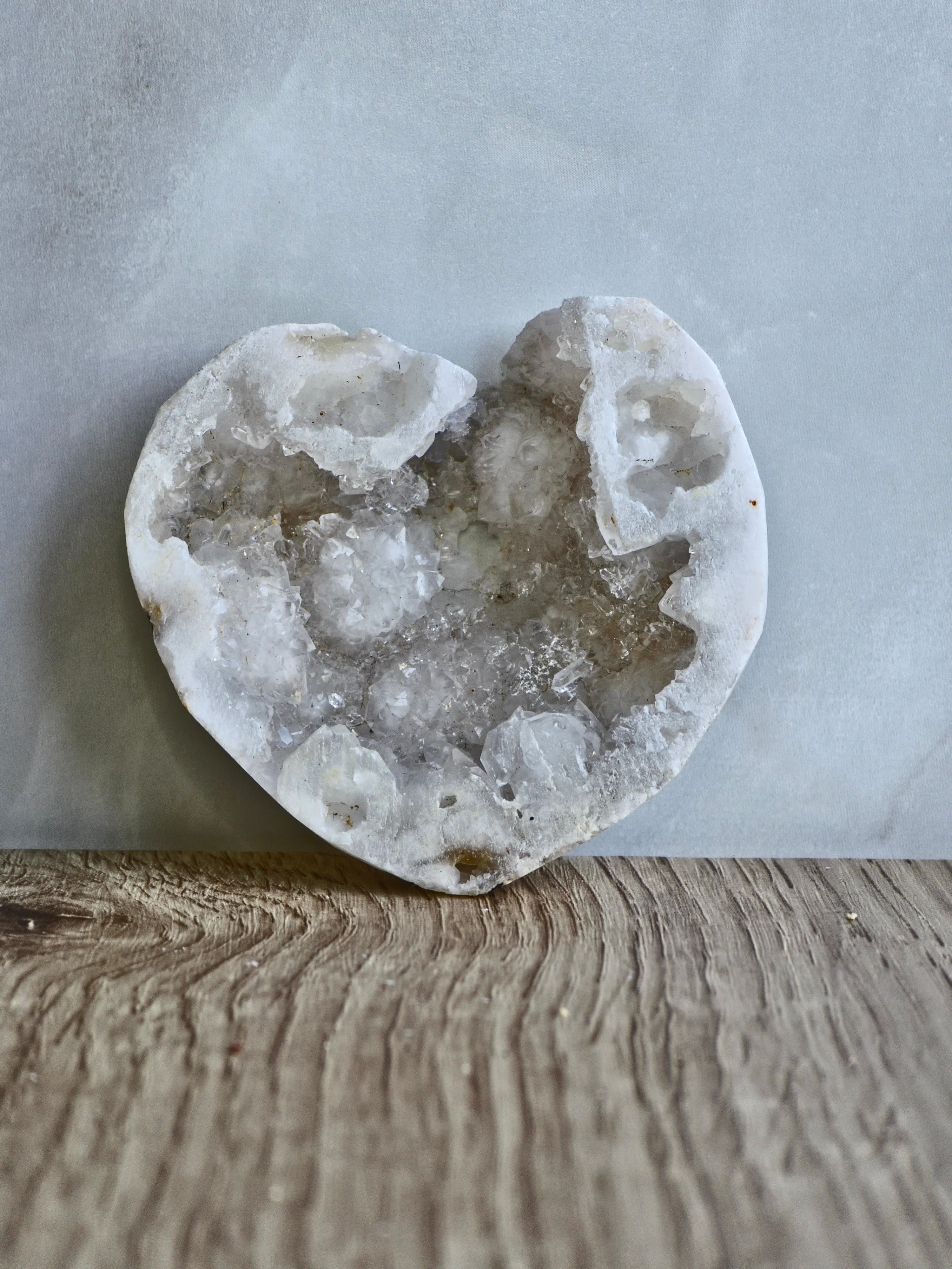 Quartz geode heart