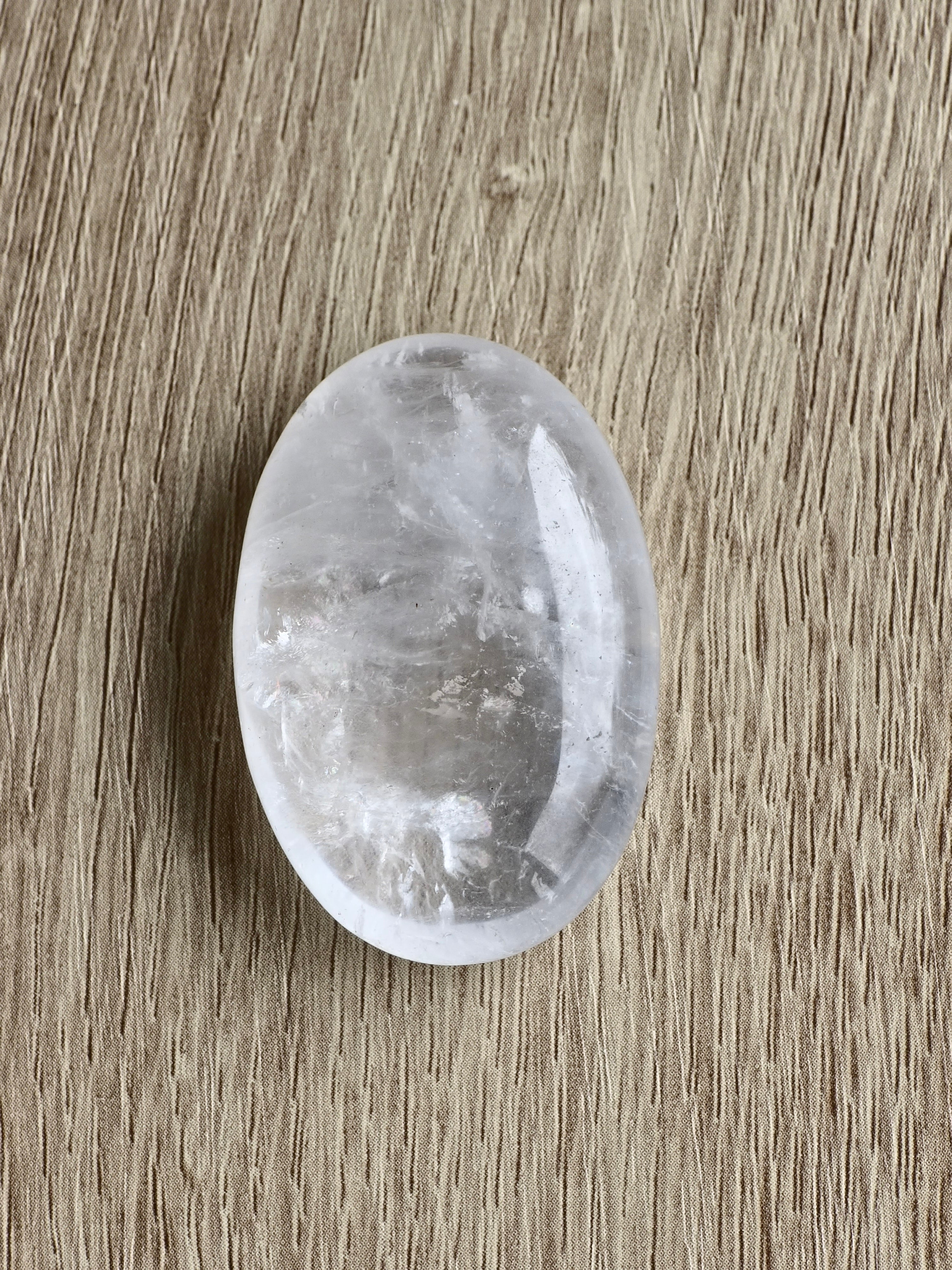 Quartz palmstone
