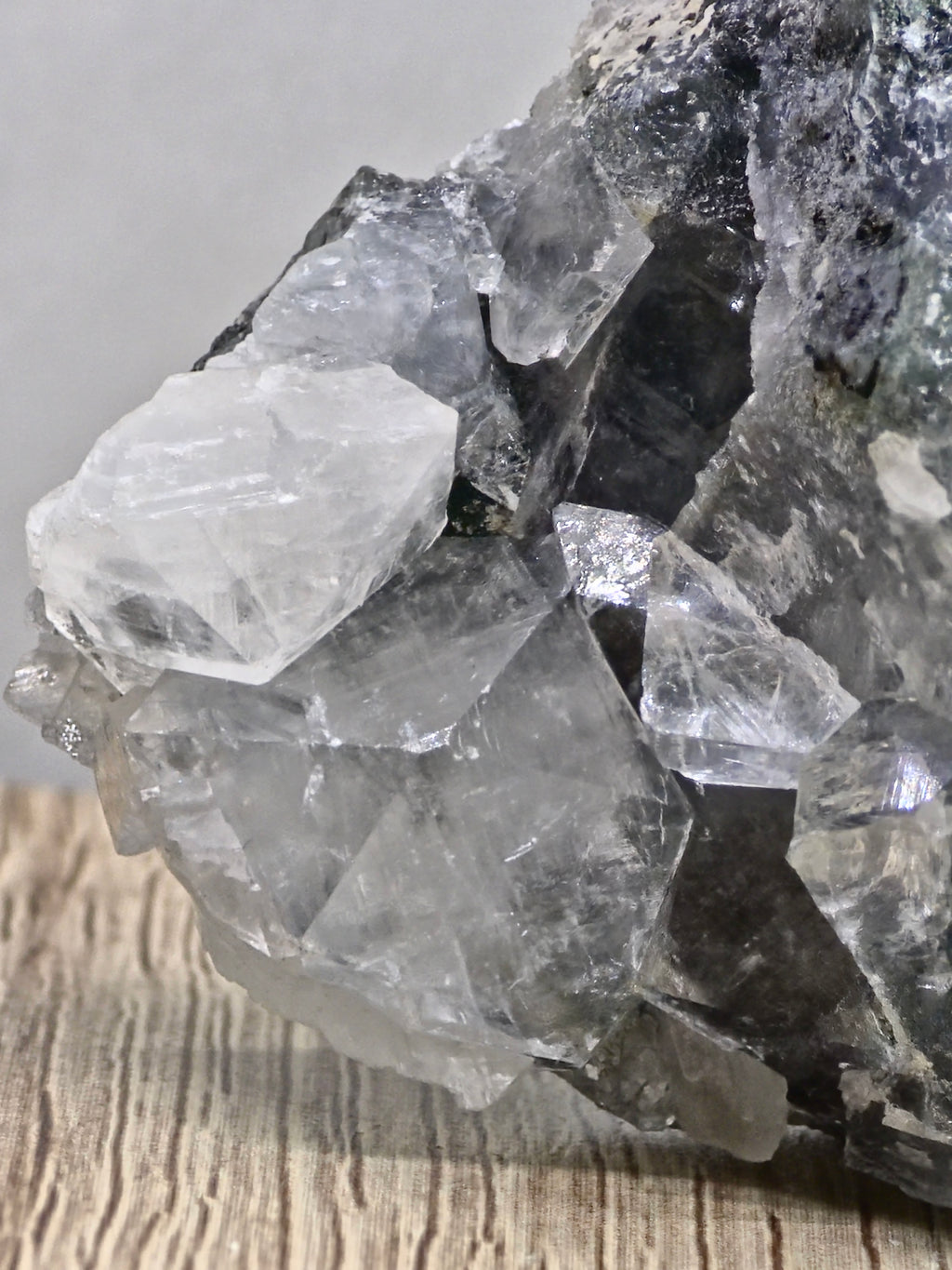 Diamond Apophyllite Cluster on Chalcedony — High Lustre Terminations with Botryoidal Matrix