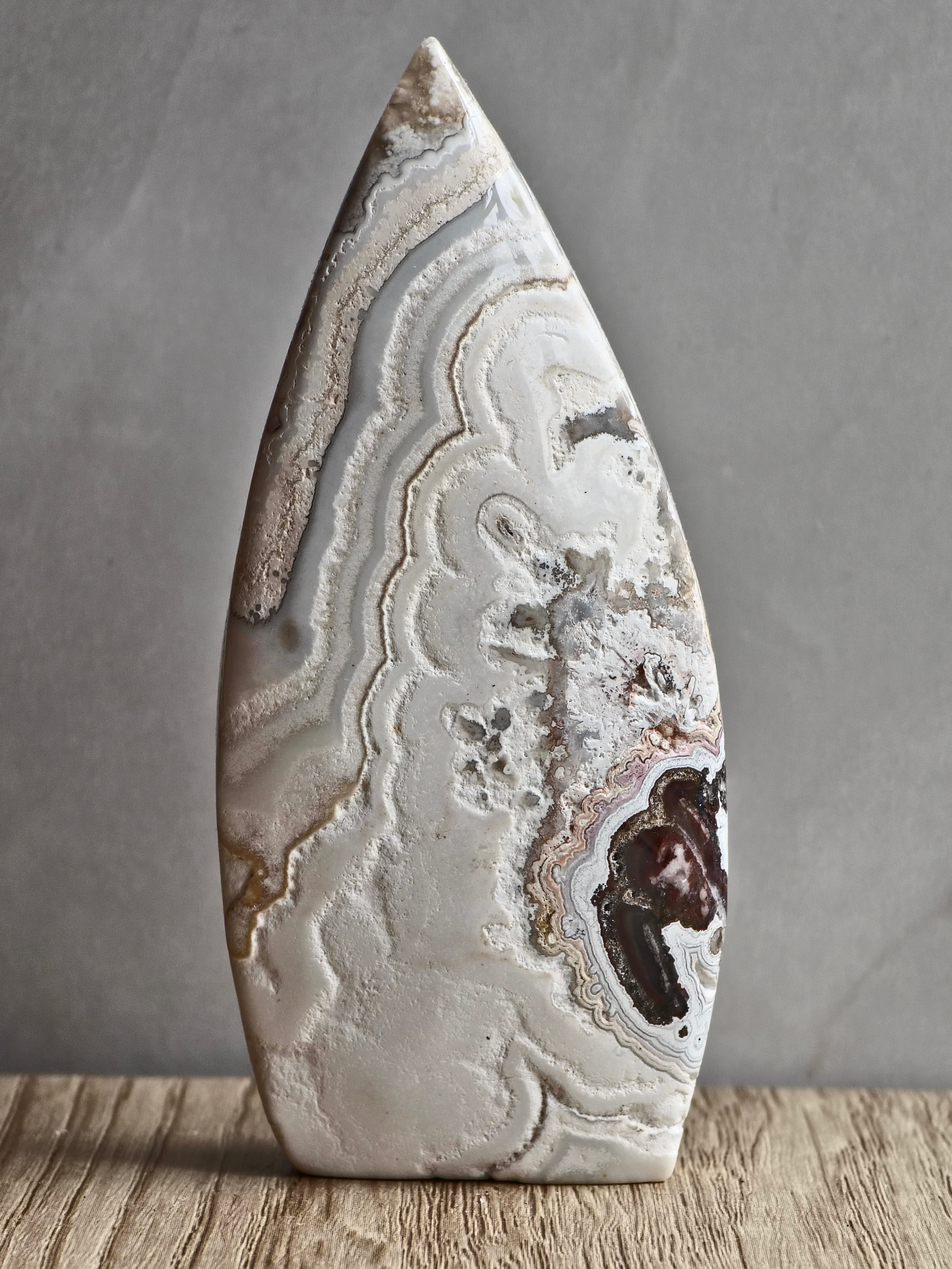 Mexican Lace Agate Flame