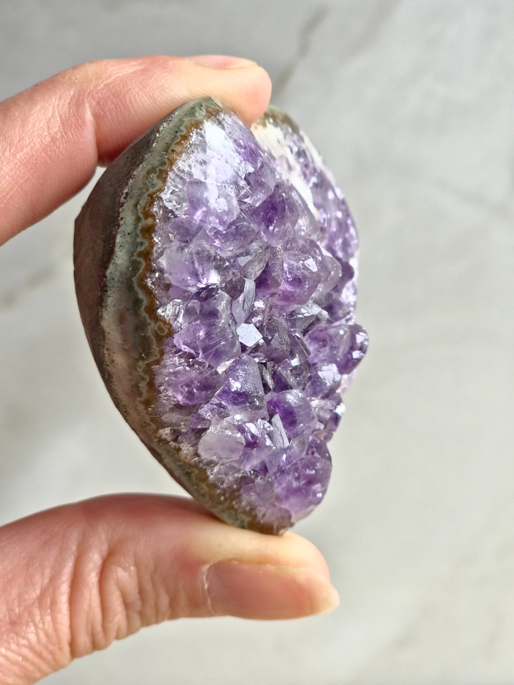 Amethyst druzy heart carving