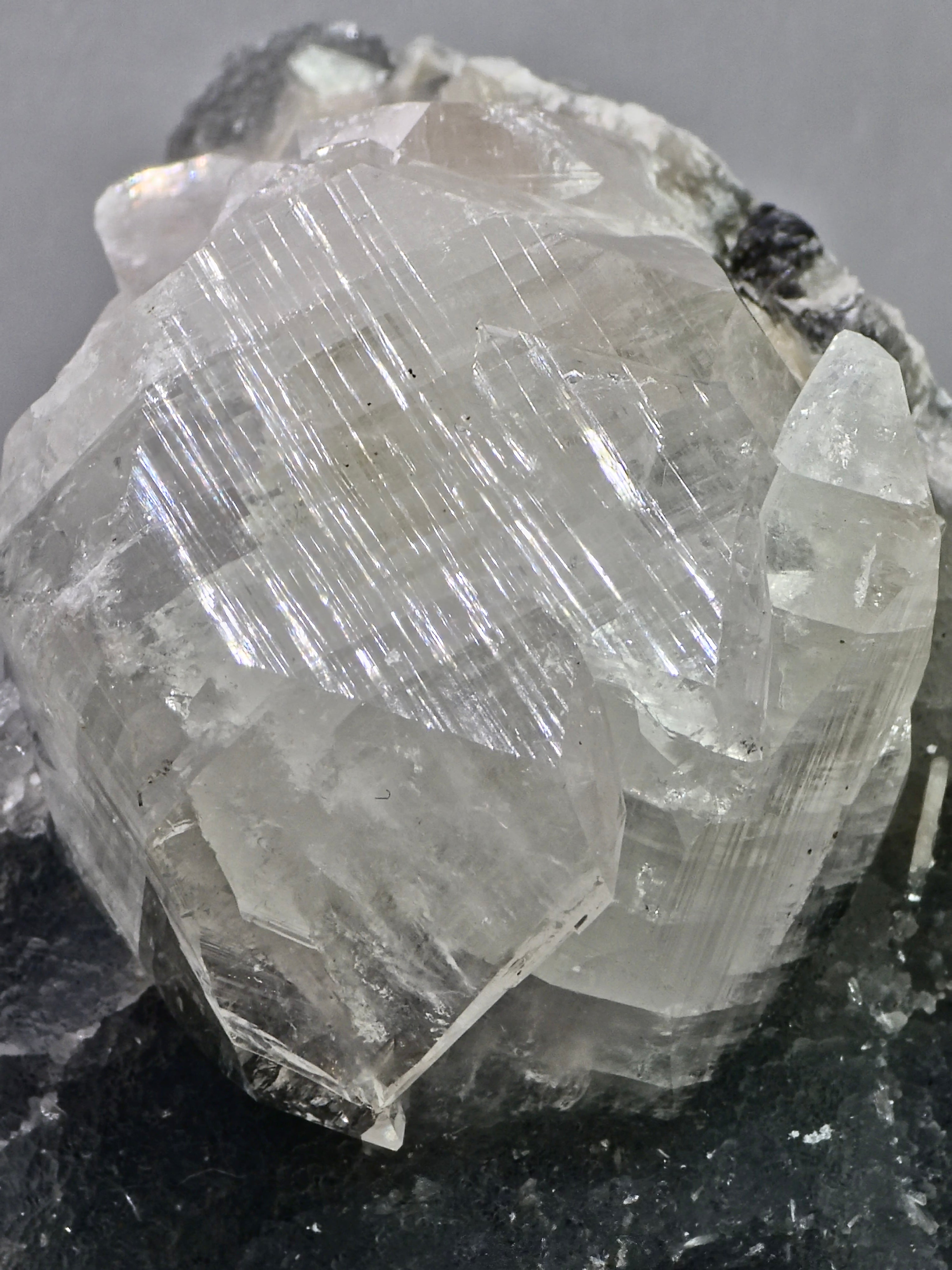 AAA grade Diamond Apophyllite