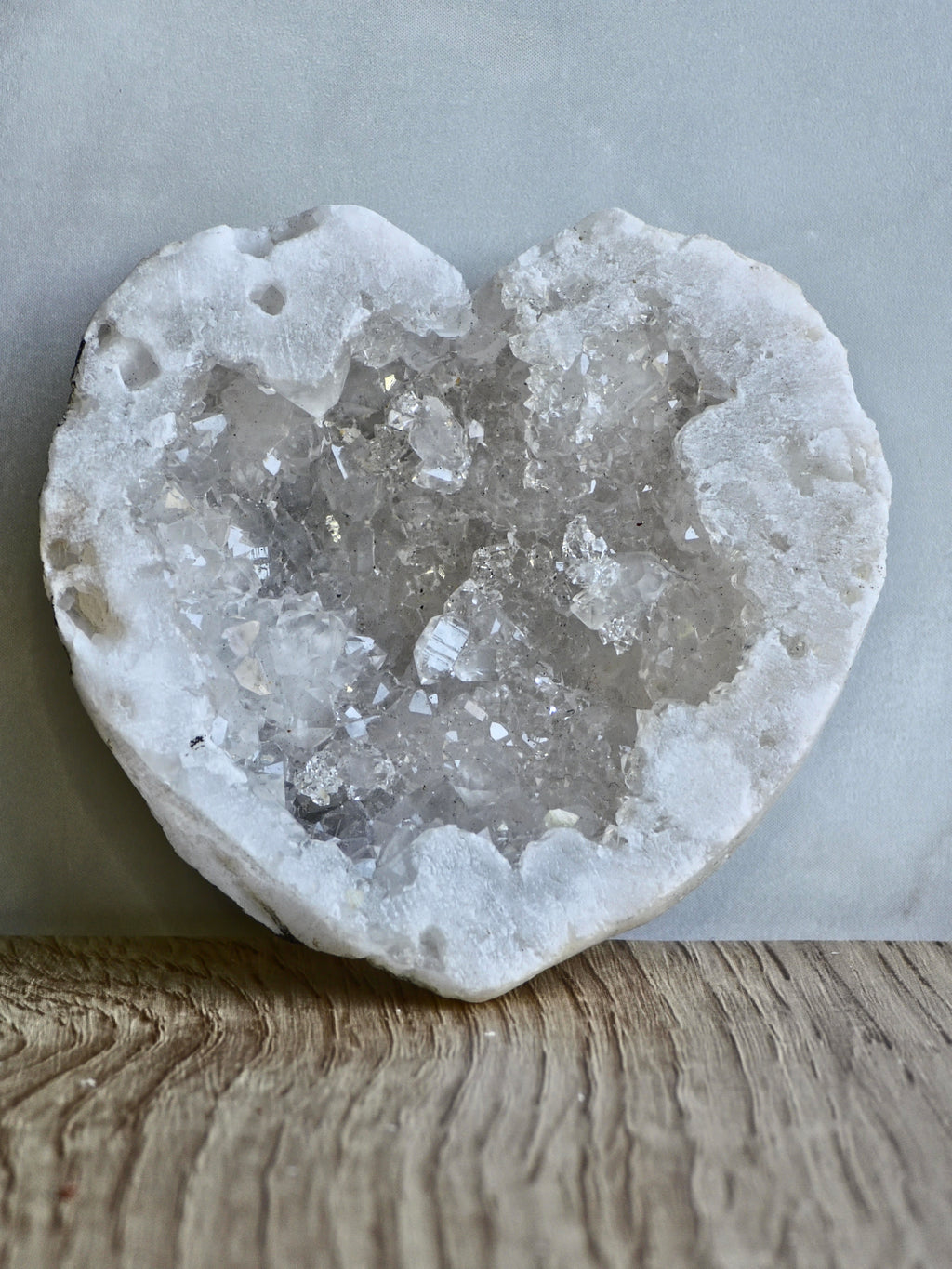 Quartz geode heart