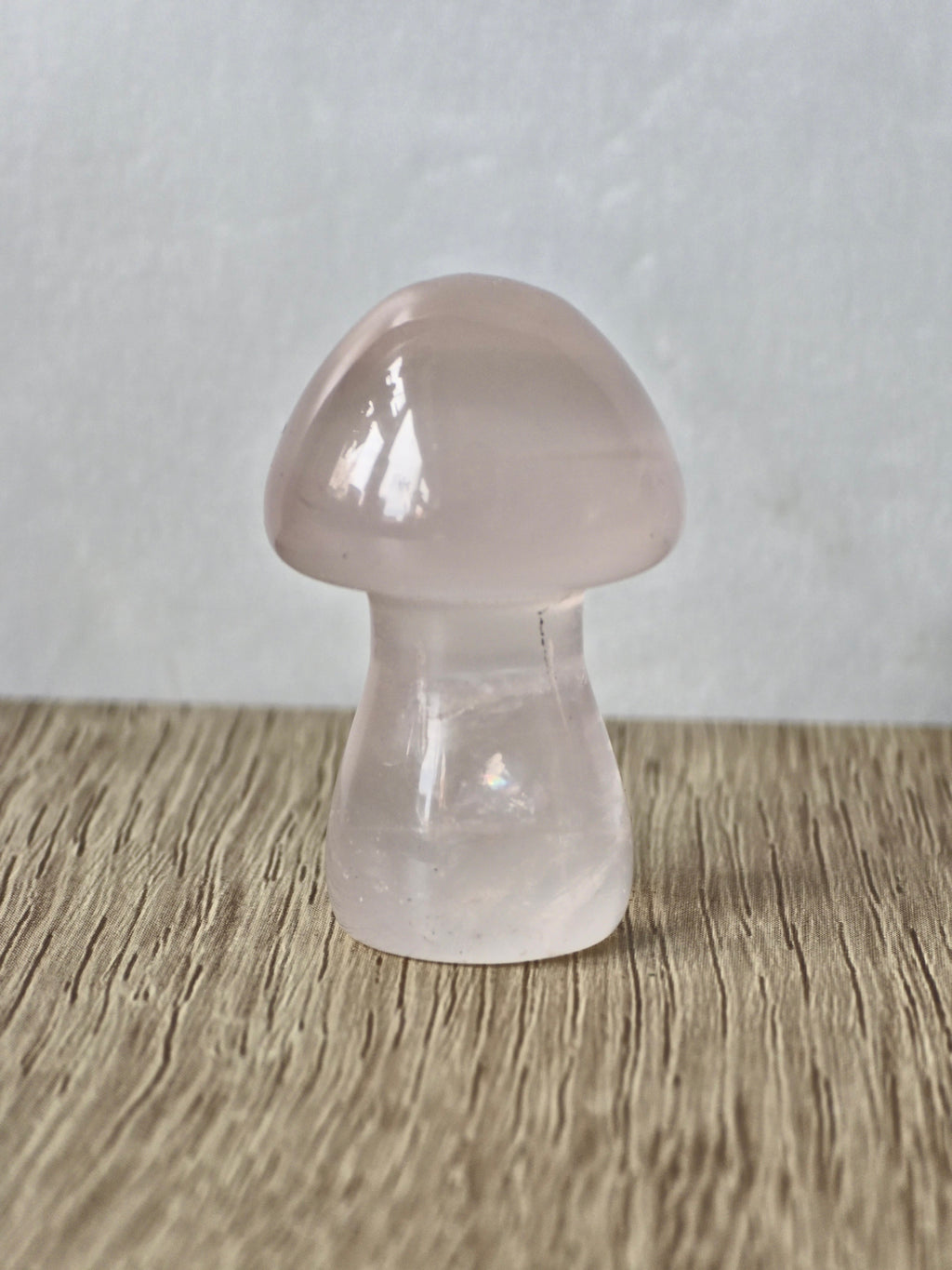 Rose quartz mushroom with asterisk