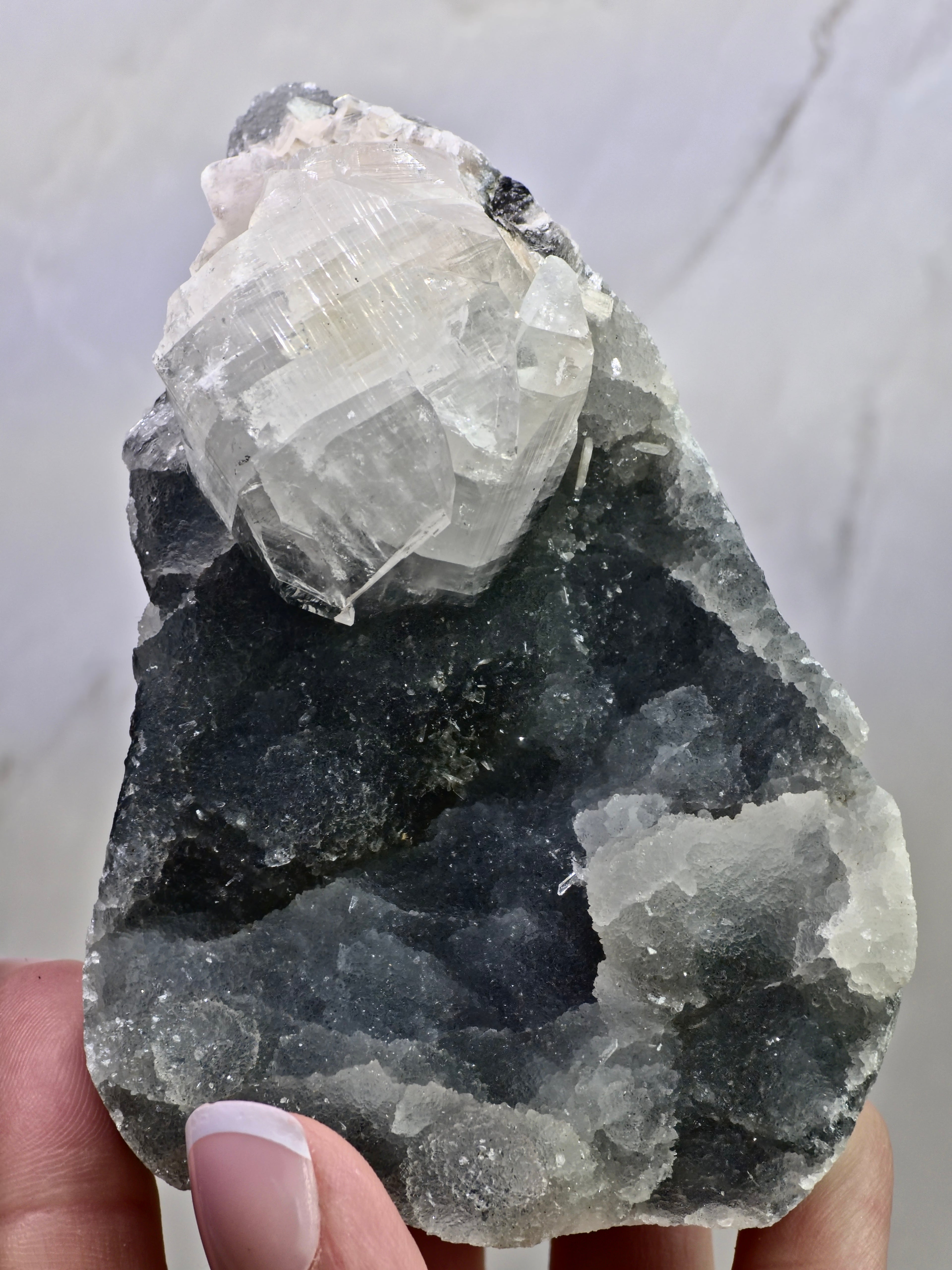 AAA grade Diamond Apophyllite