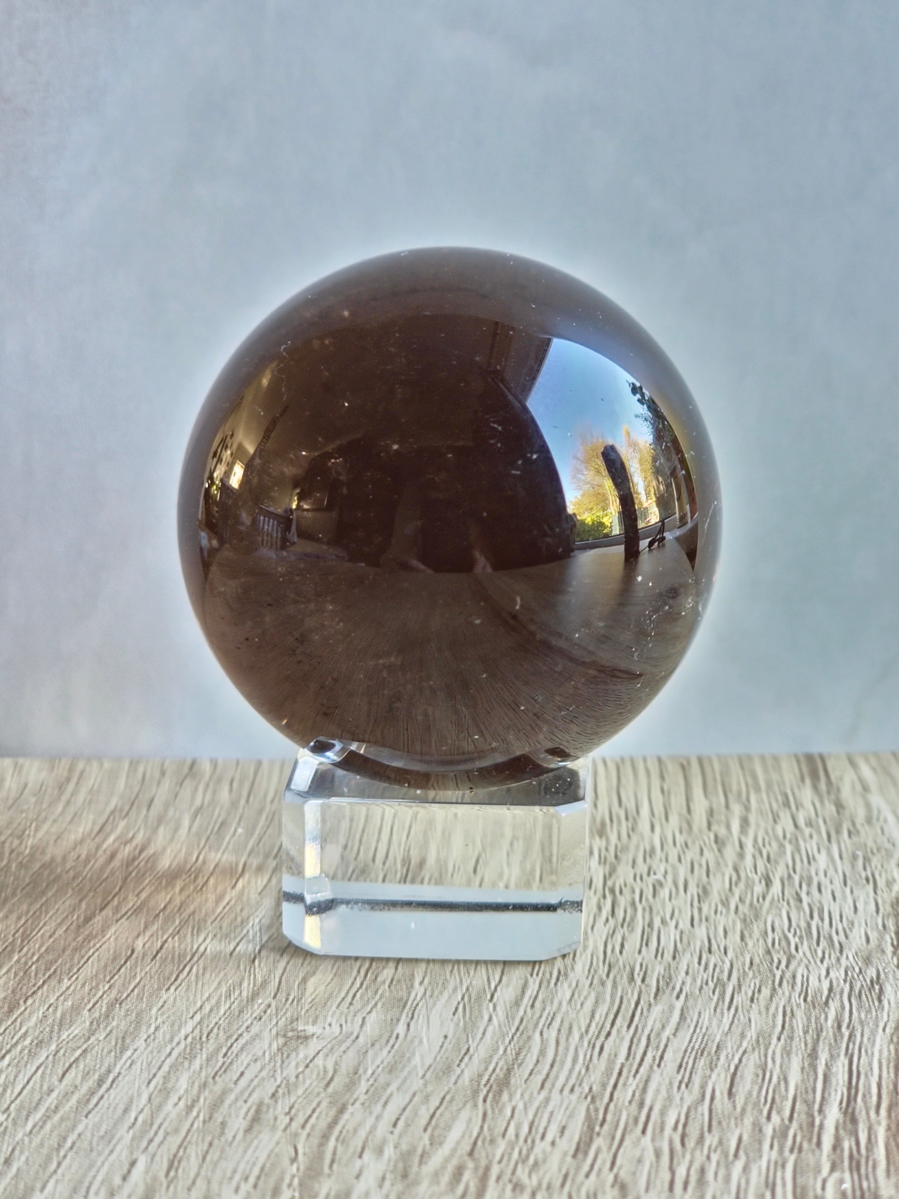 Smoky quartz sphere- h