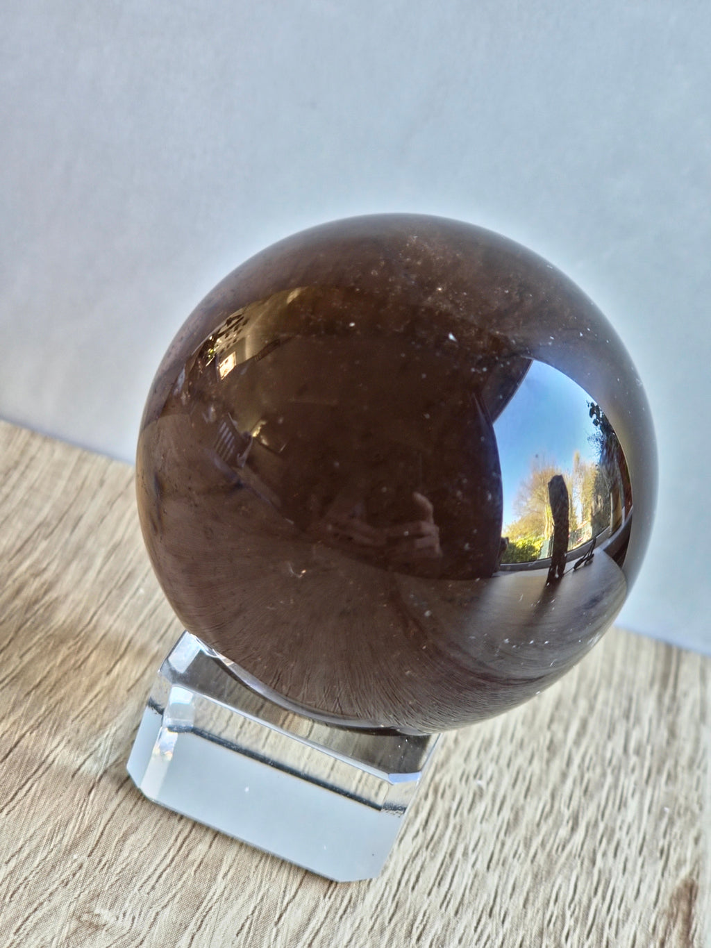 Smoky quartz sphere- h