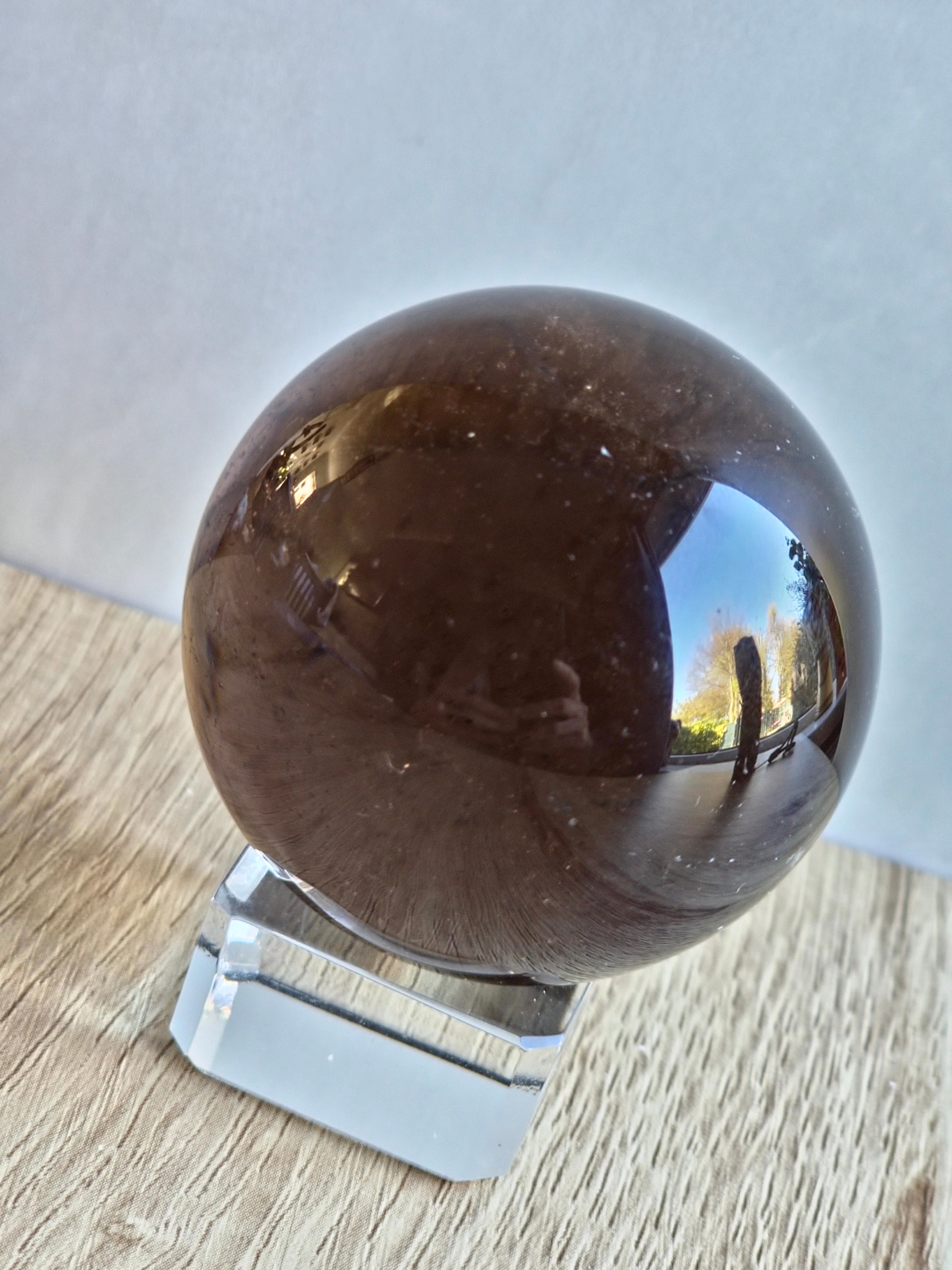 Smoky quartz sphere- h