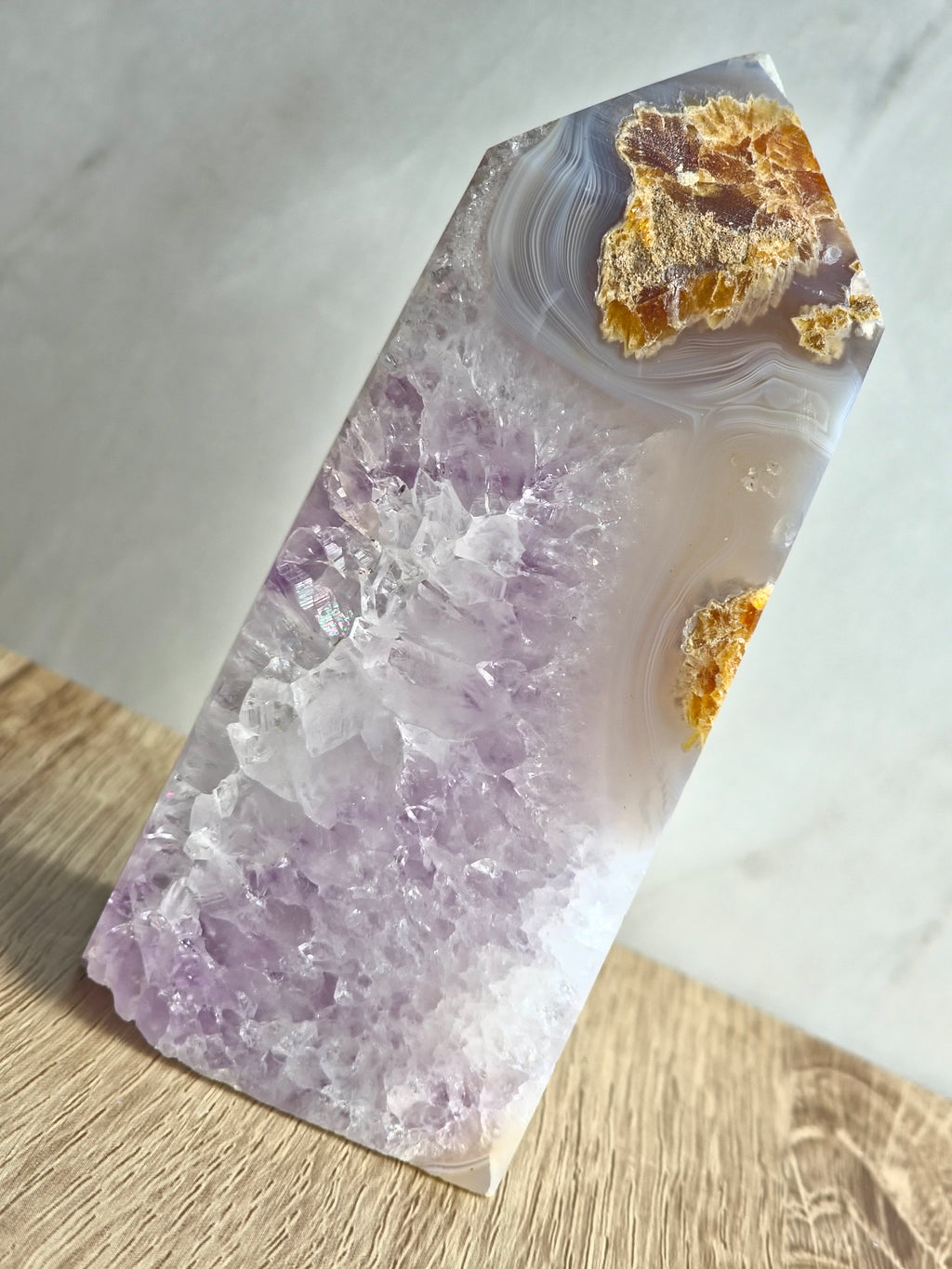 Amethyst and agate towet