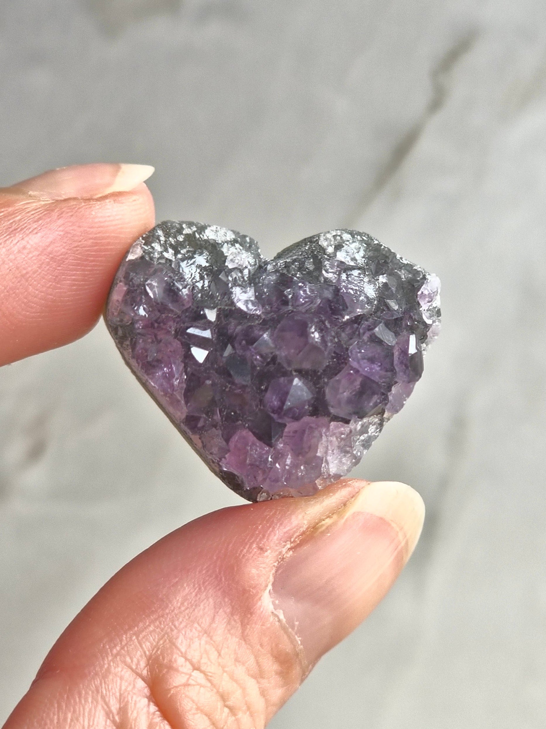 Amethyst druzy heart carvings