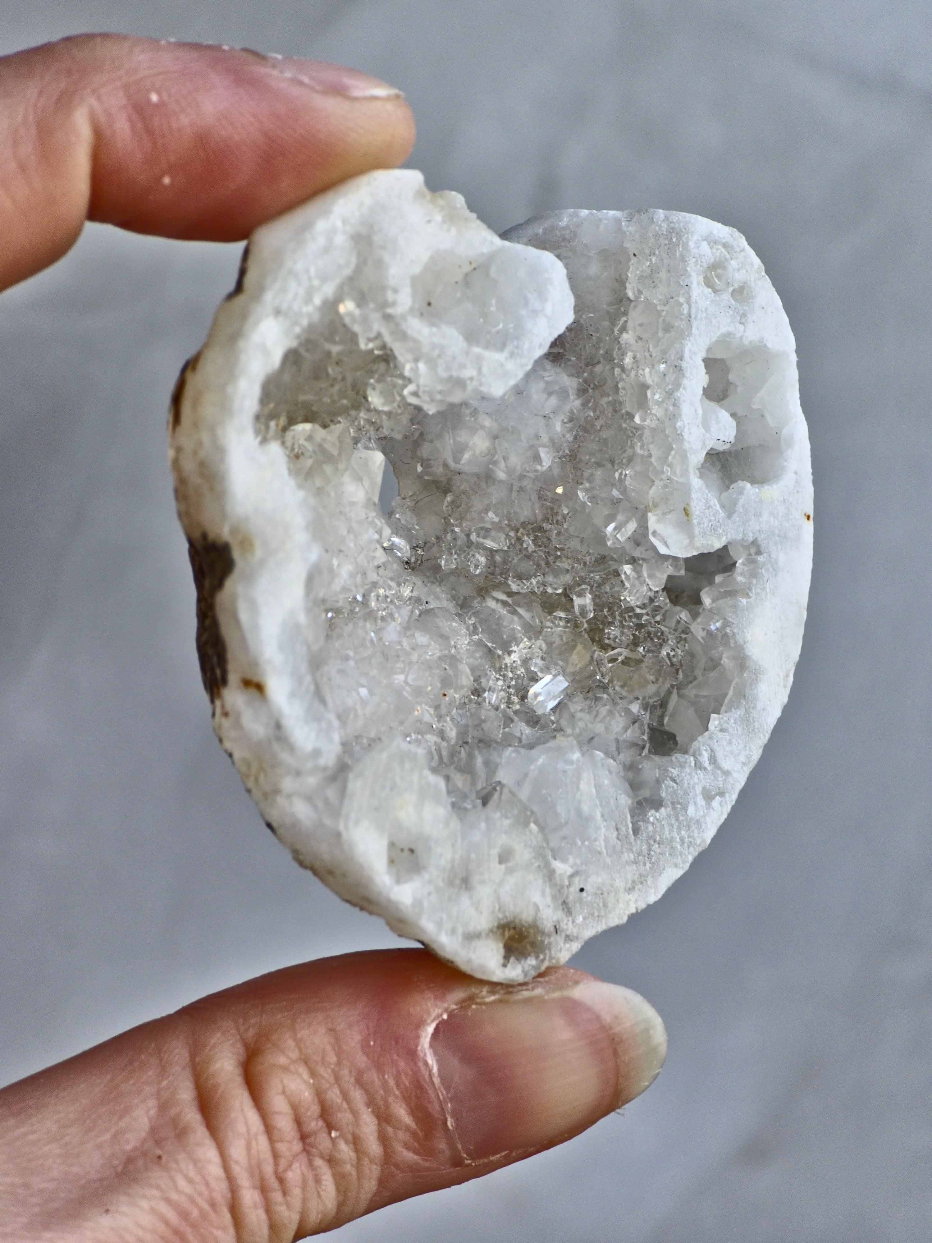 Quartz geode heart