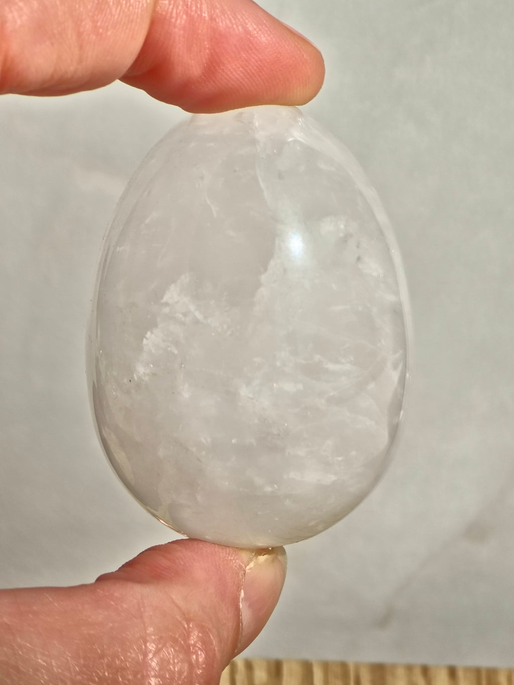 Quartz egg