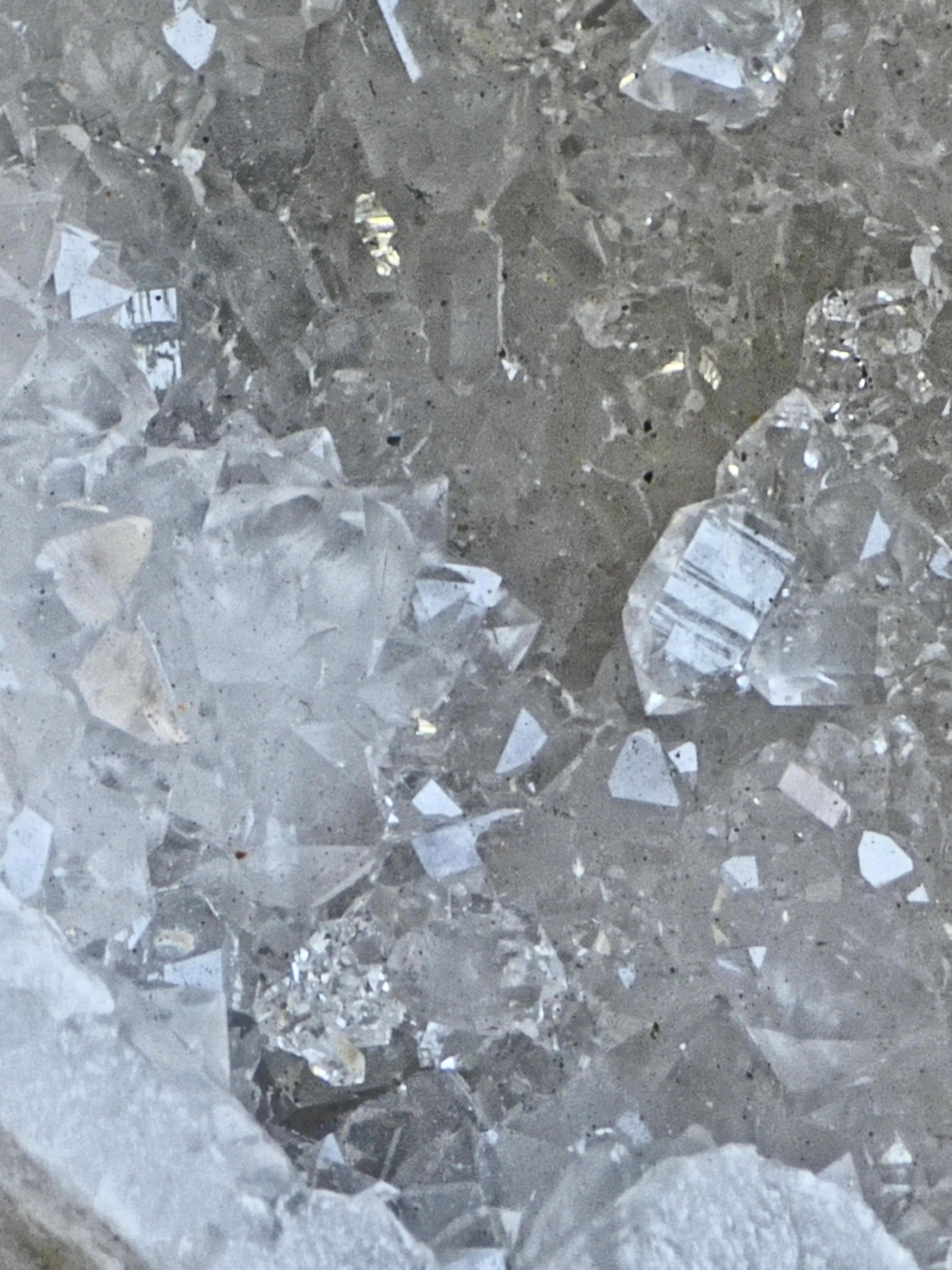 Quartz geode heart