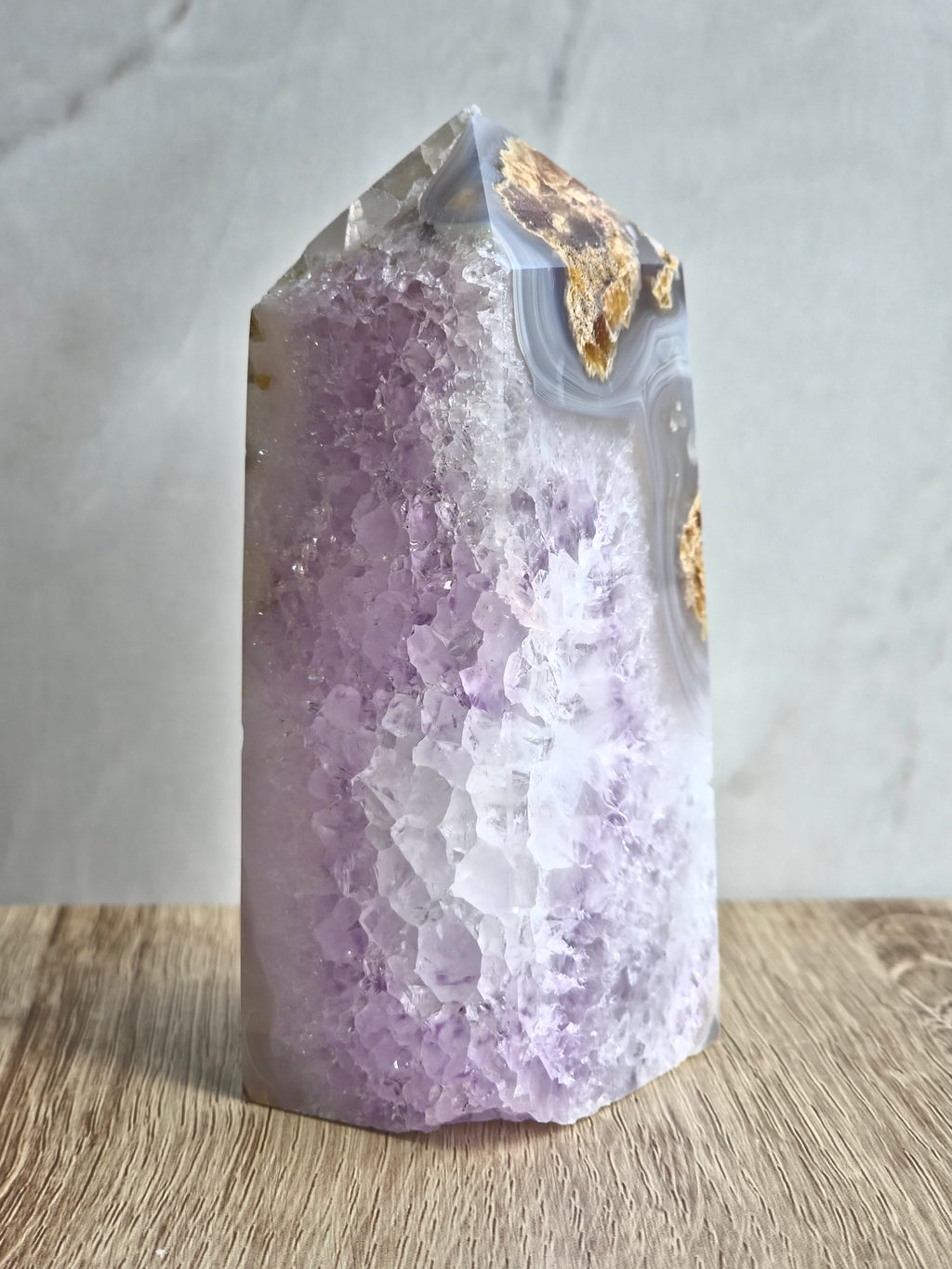 Amethyst and agate towet