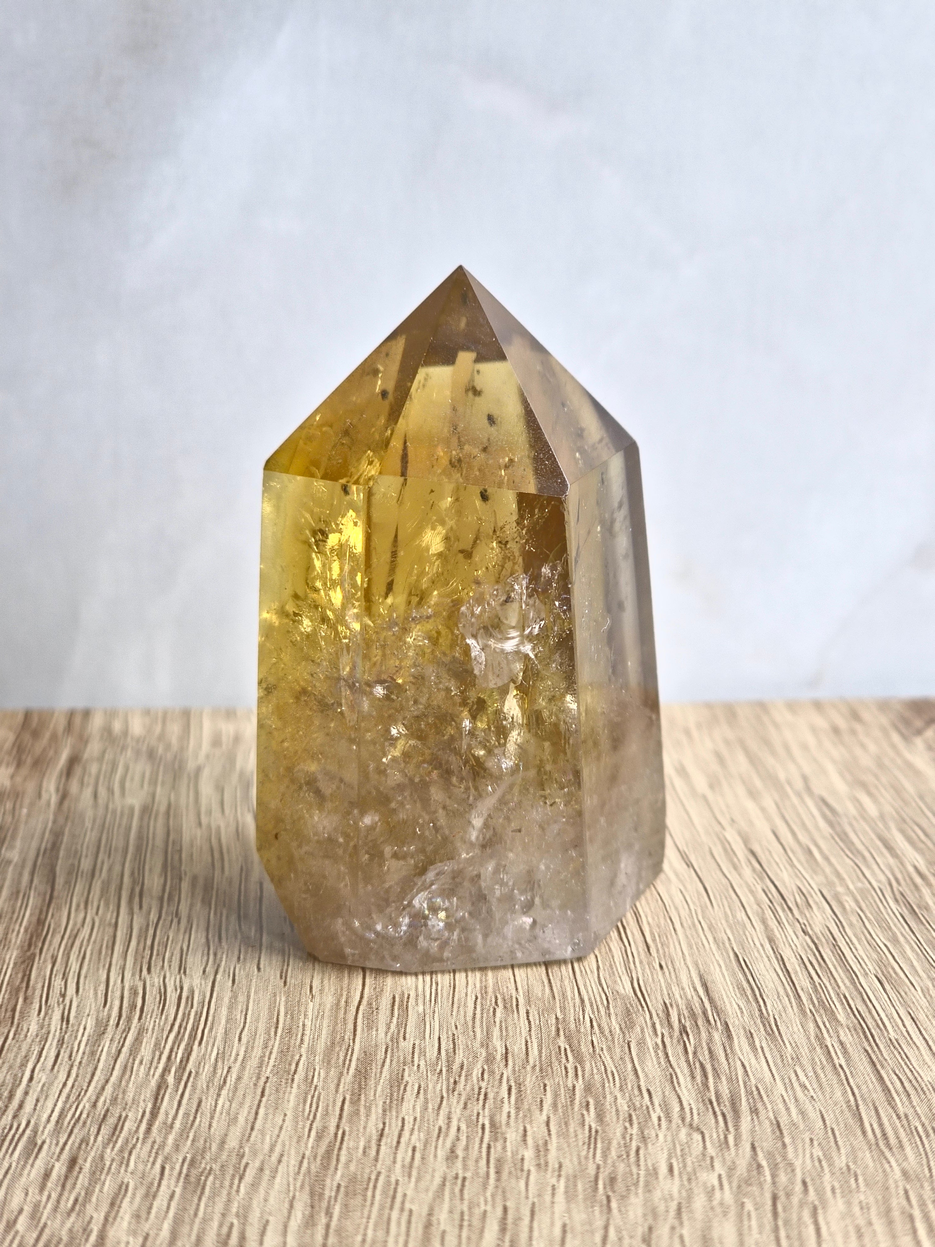 Citrine tower with phantom lines