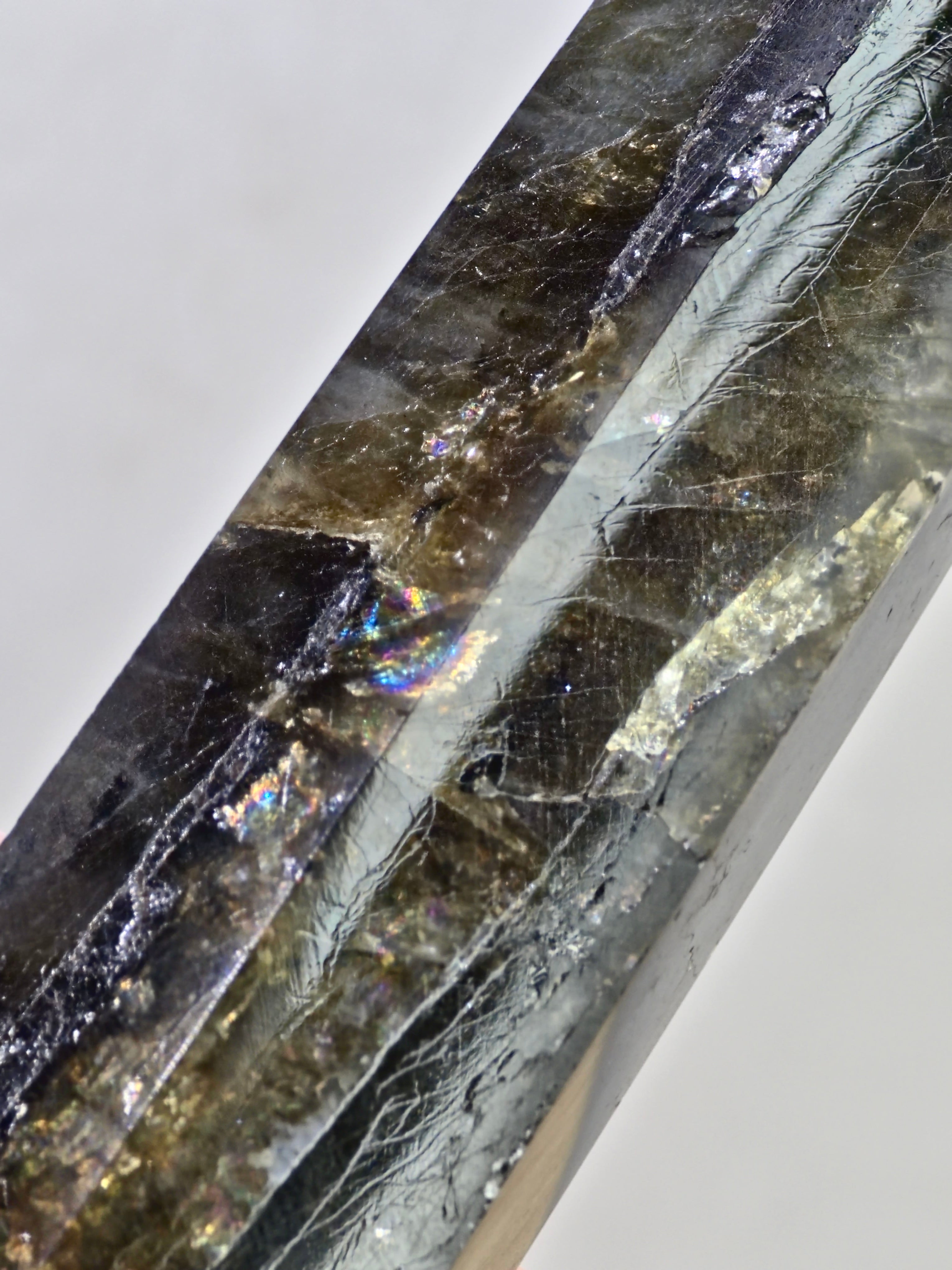 Labradorite Tower — Blue Flash with Internal Fracture Patterns