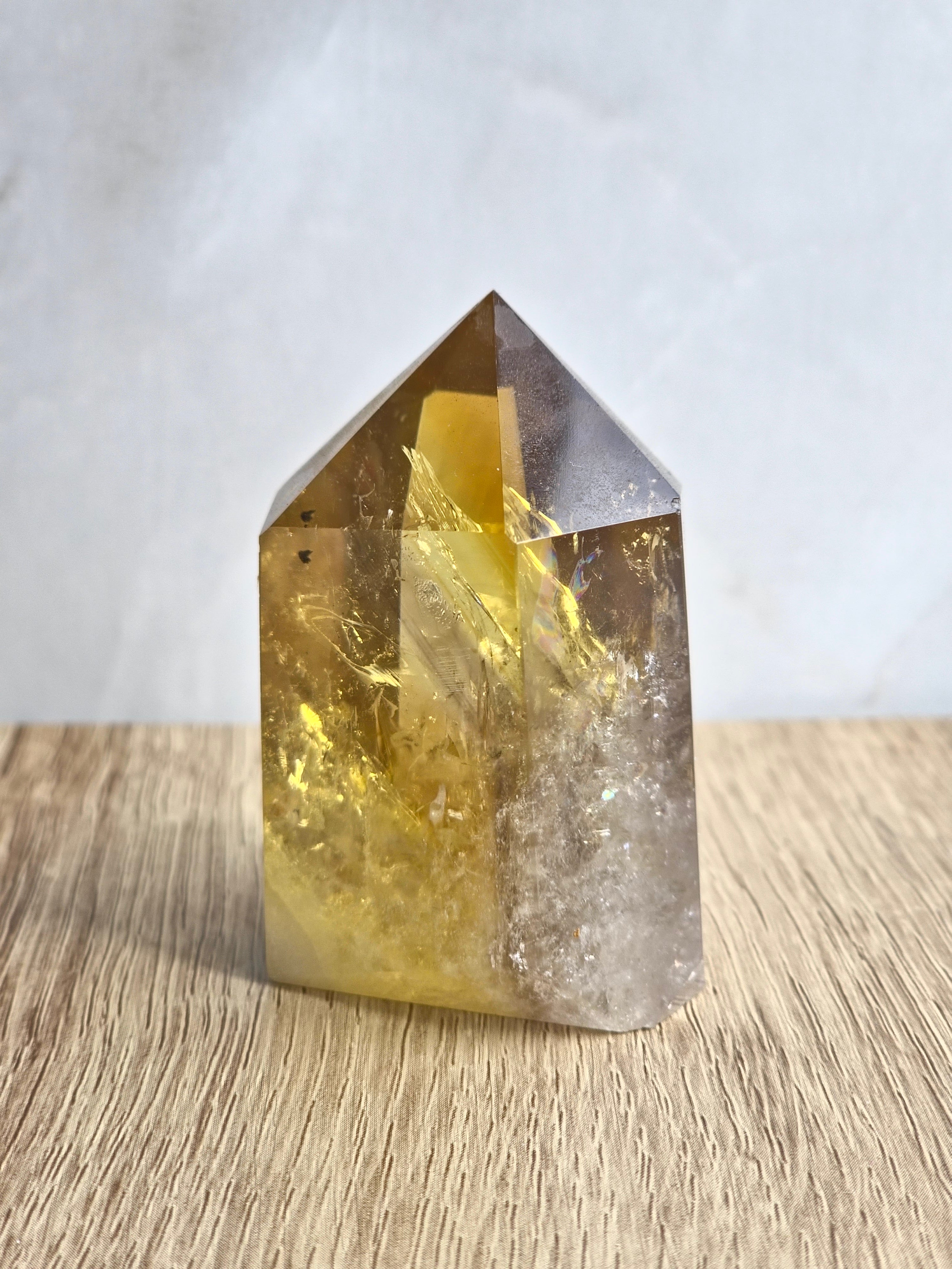 Citrine tower with phantom lines