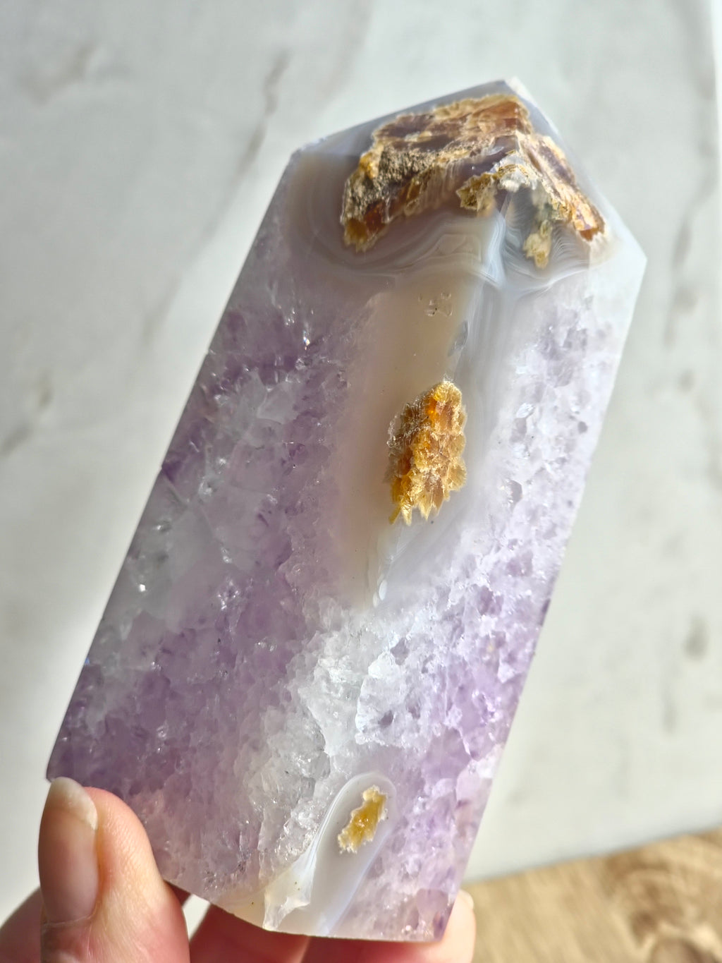 Amethyst and agate towet