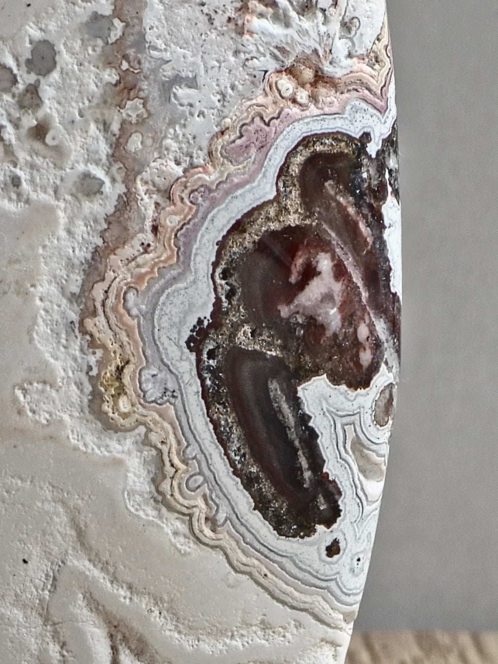 Mexican Lace Agate Flame