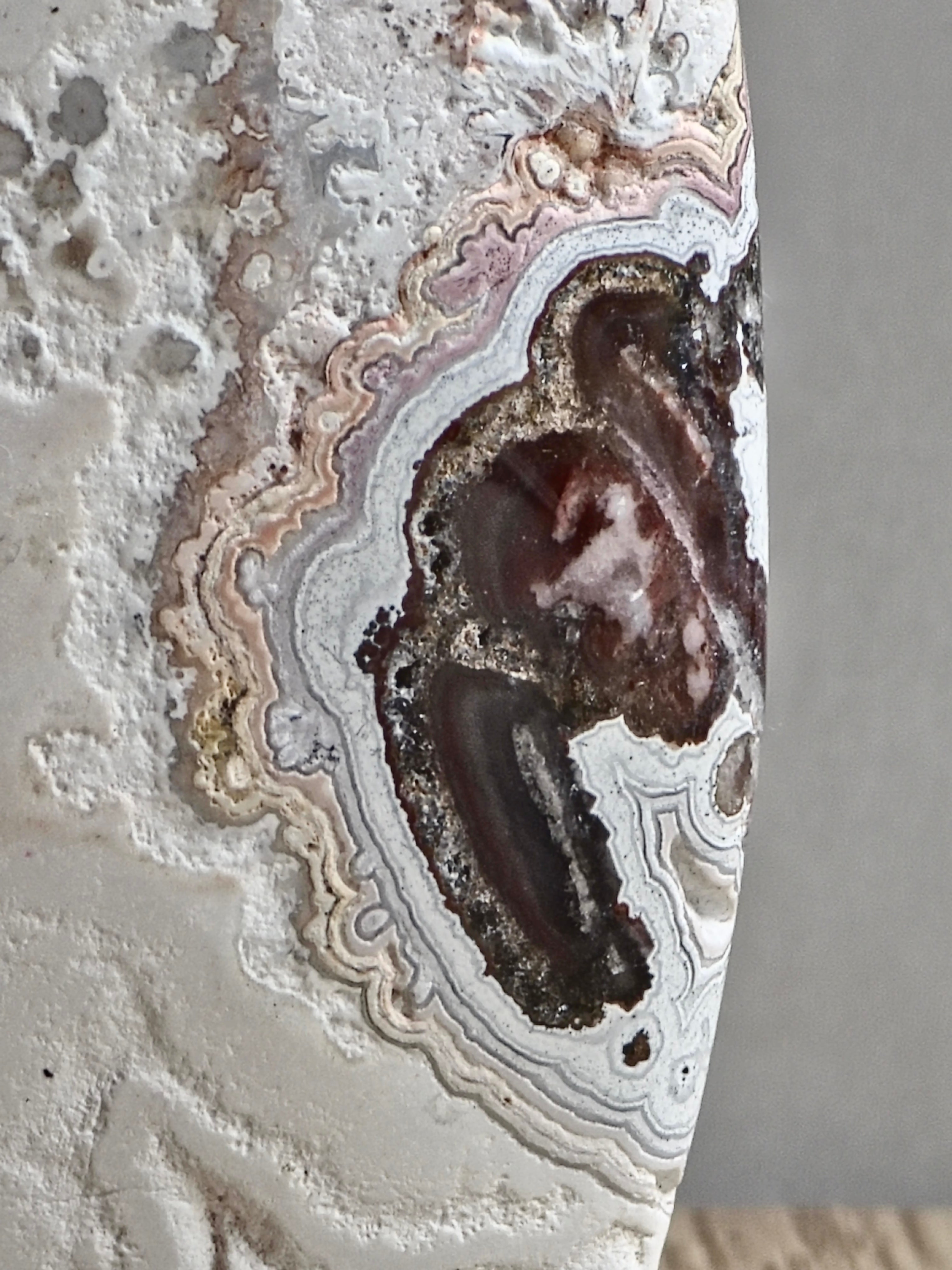 Mexican Lace Agate Flame
