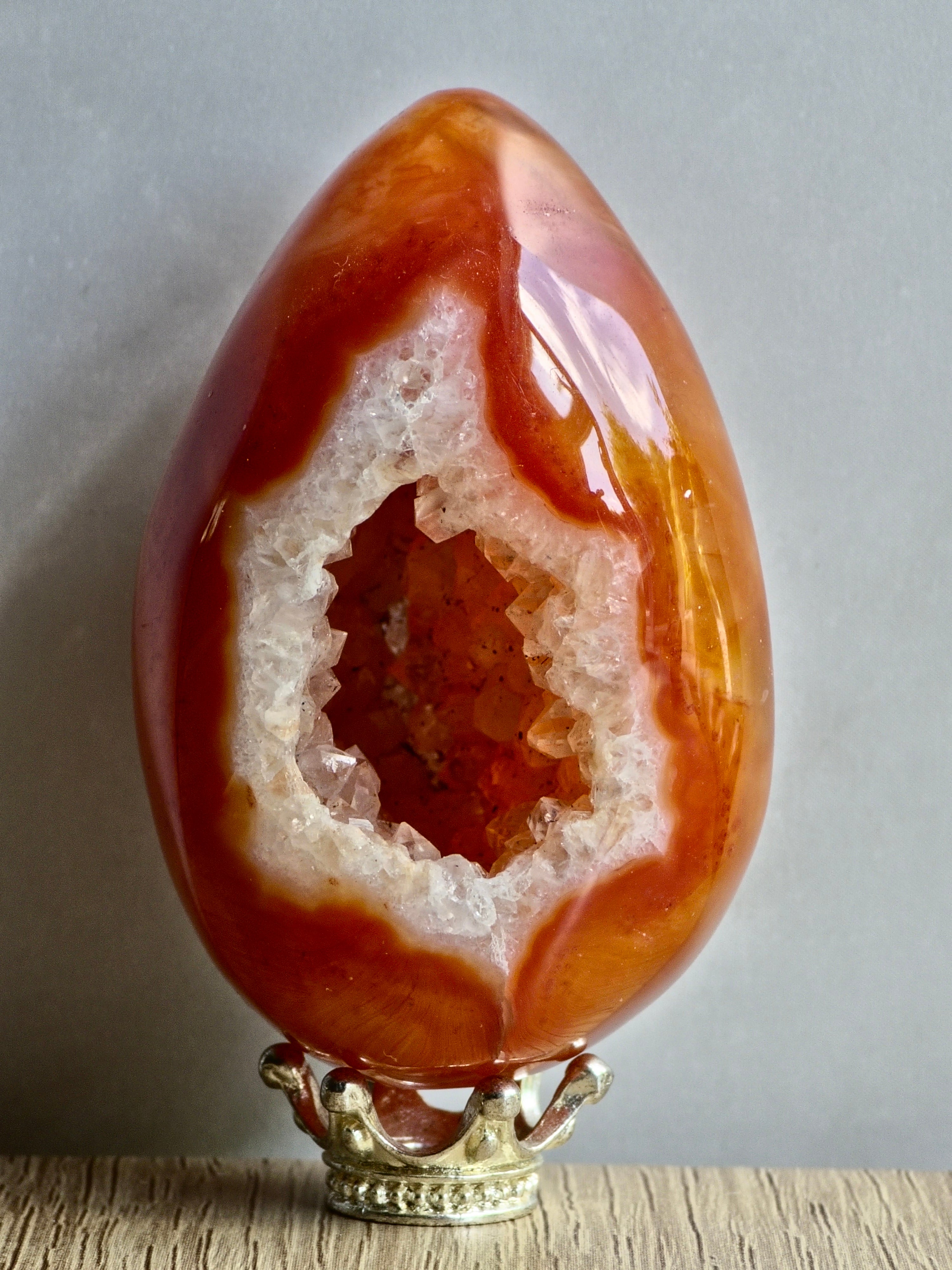 Carnelian Druzy Agate Egg — Deep Hollow with Defined Quartz Crystal Rim