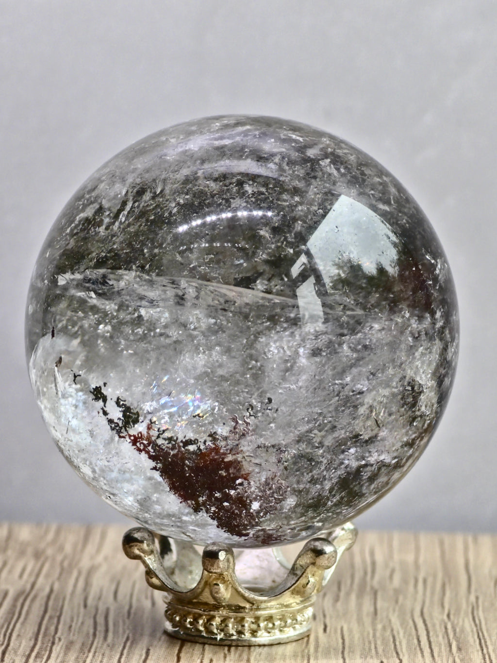 Garden quartz sphere