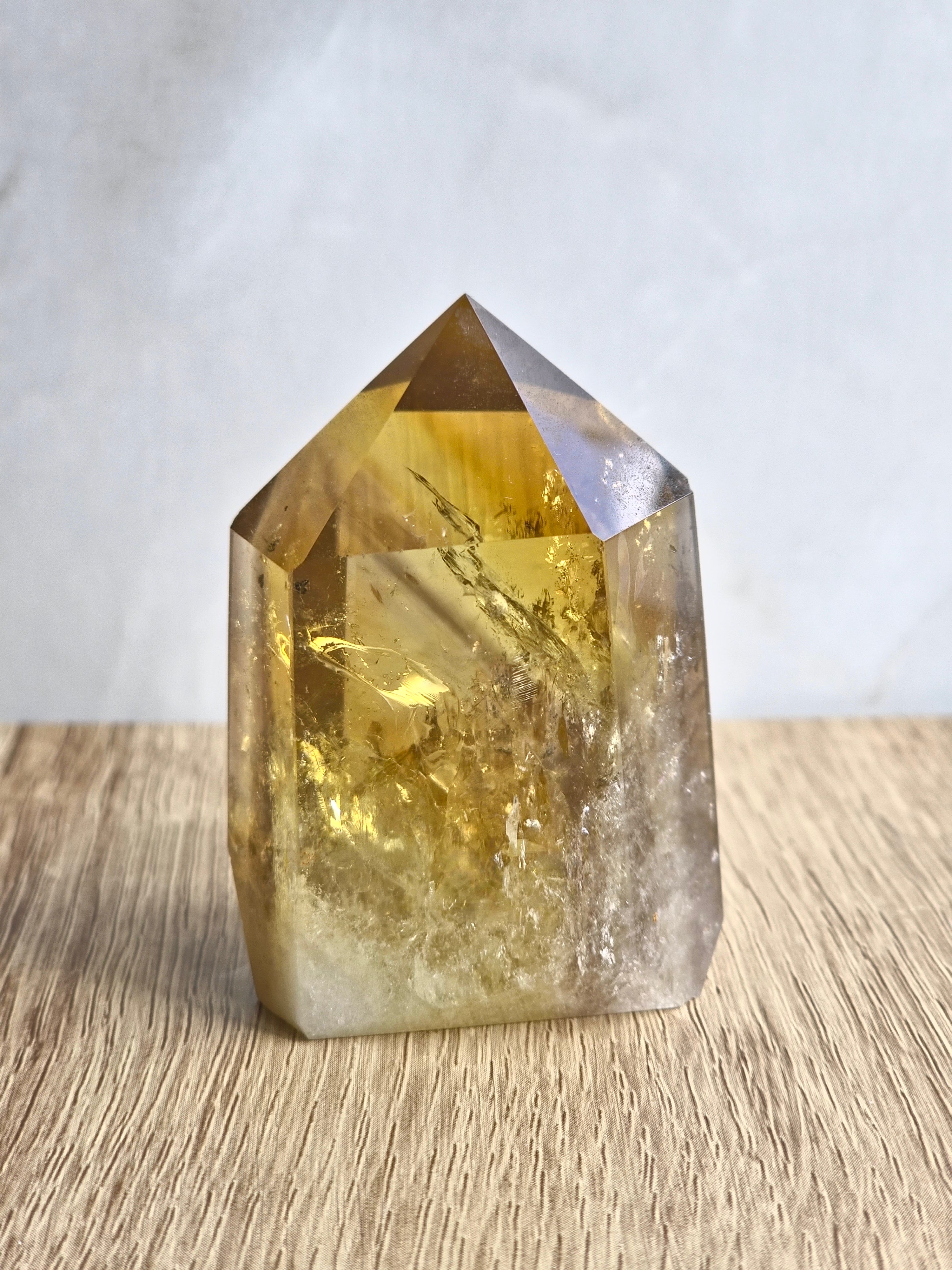 Citrine tower with phantom lines